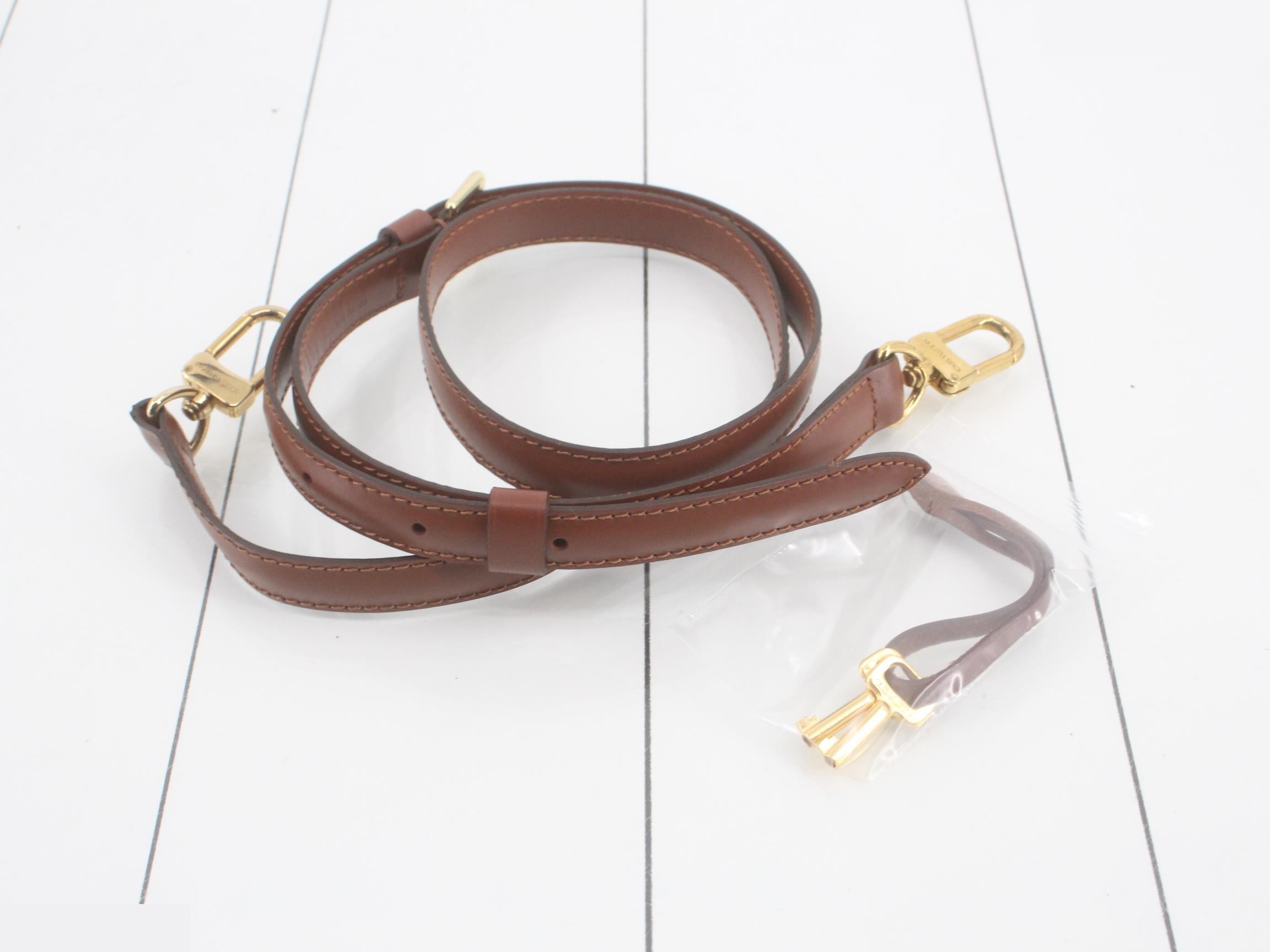 Monceau shoulder strap with 2 keys — view 7