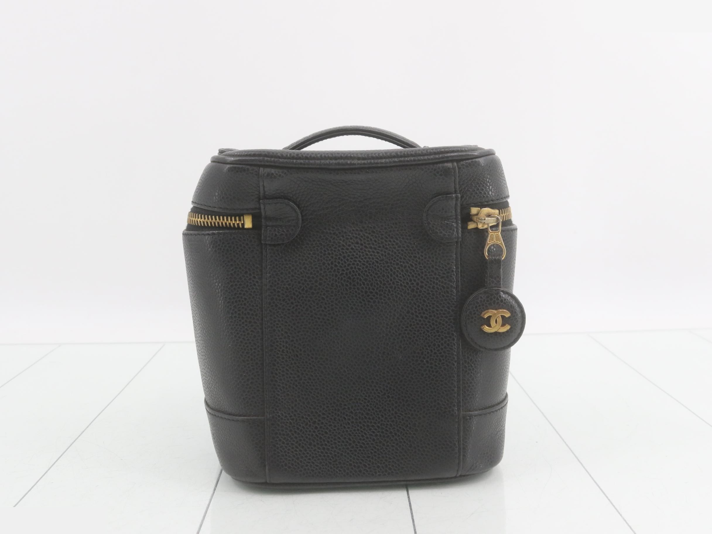 Vanity bag, caviar leather — view 2