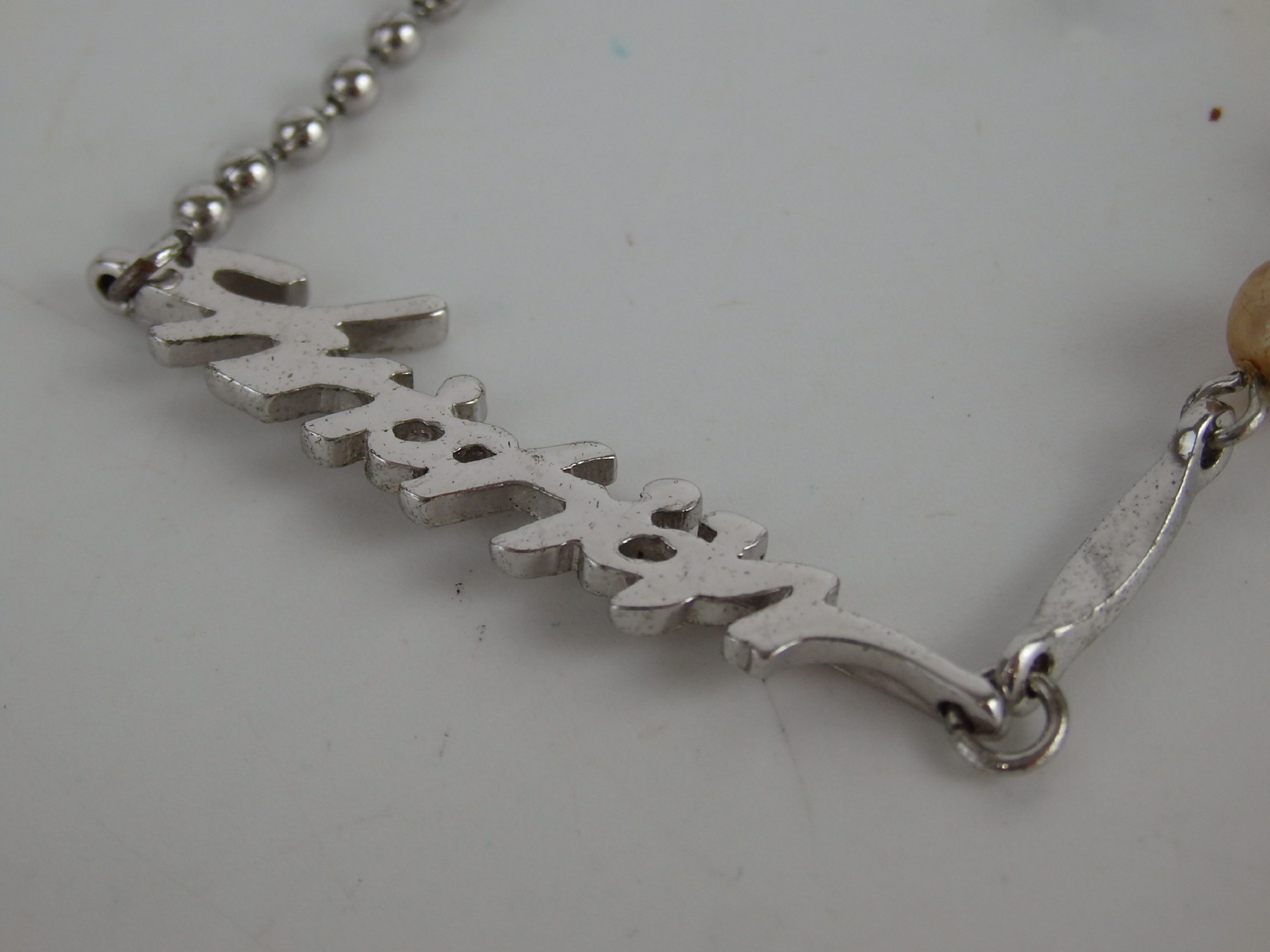 necklace — view 2