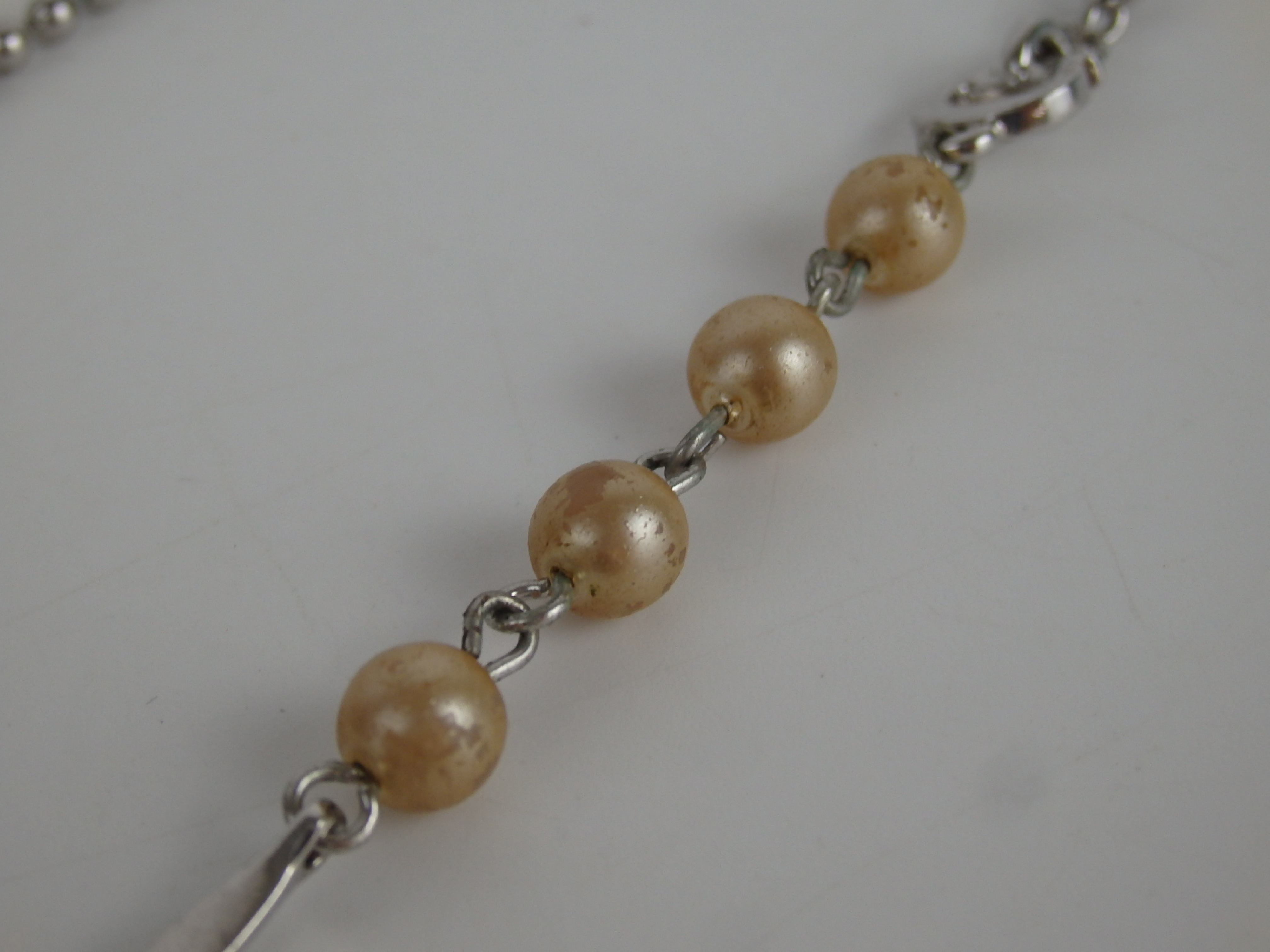 necklace — view 3