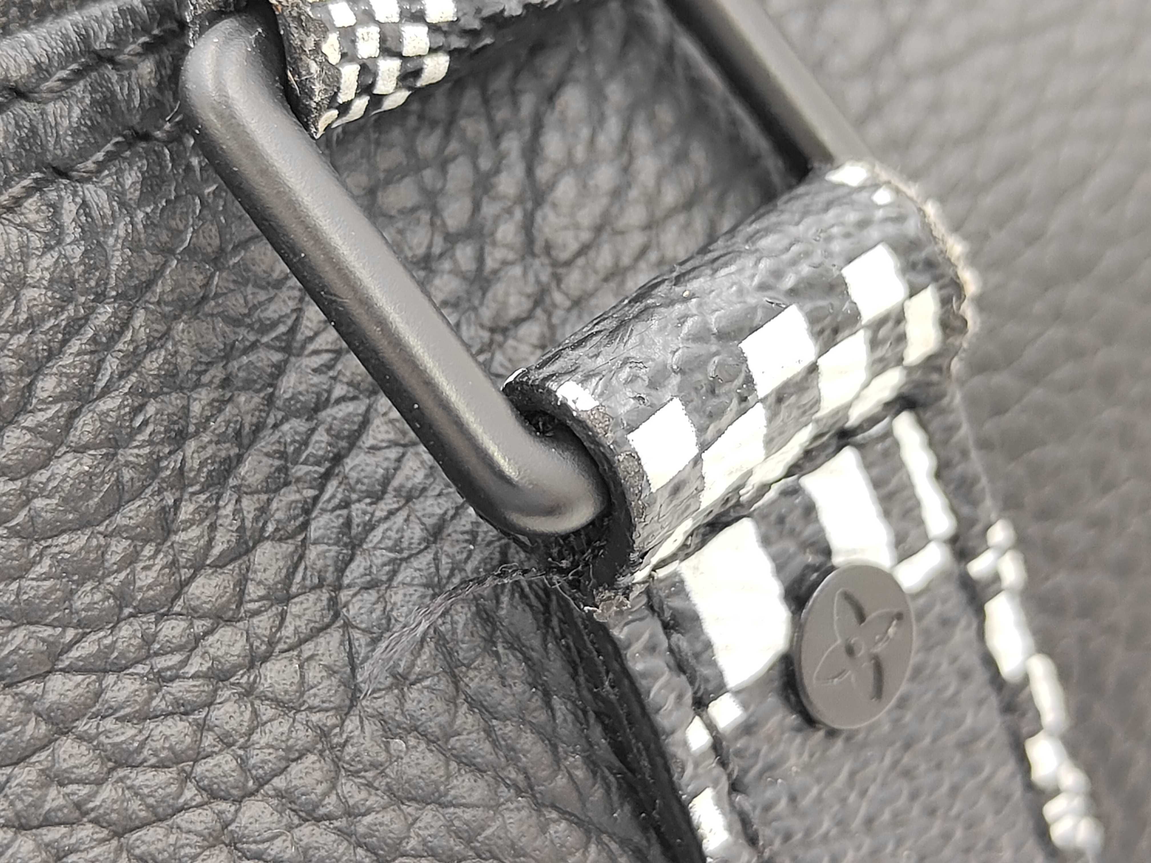 Distorted City Keepall Shoulder Bag — view 3