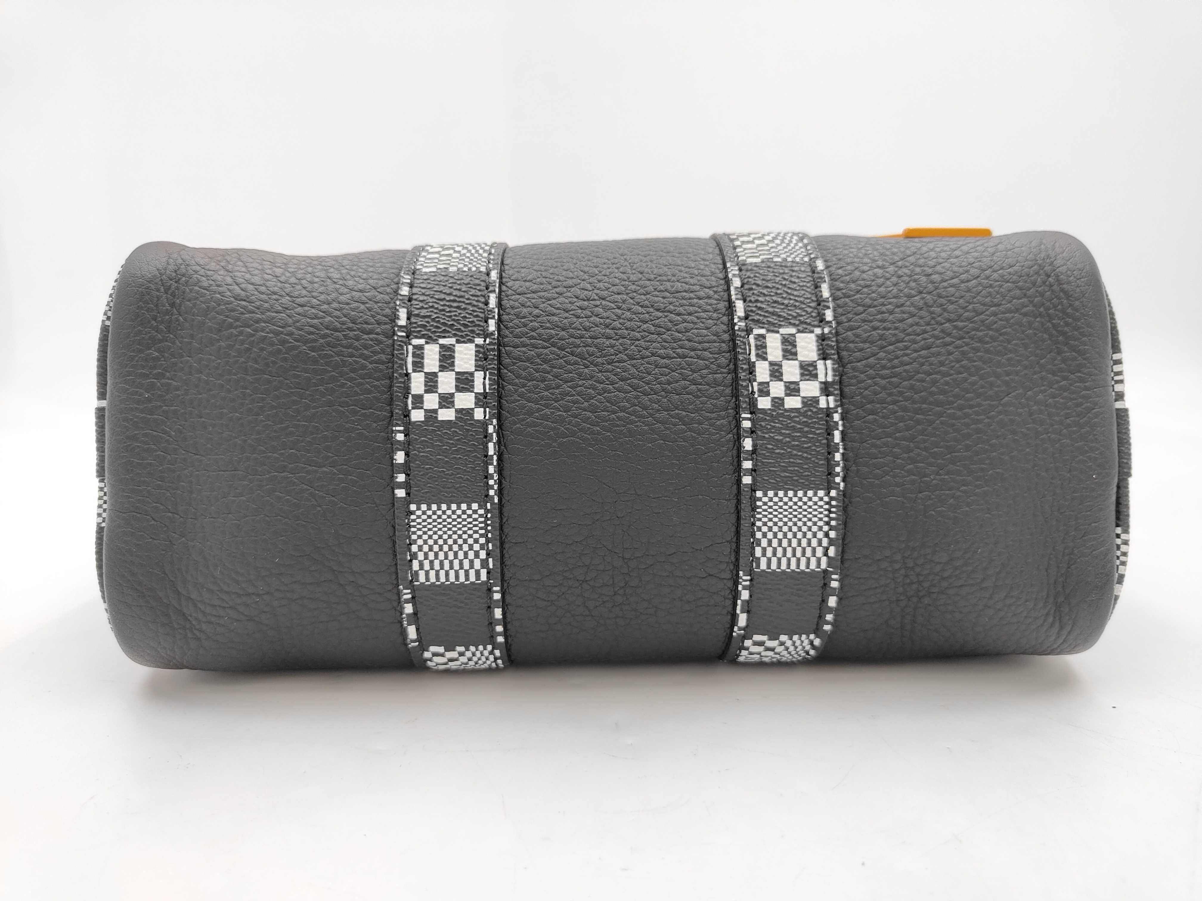 Distorted City Keepall Shoulder Bag — view 7