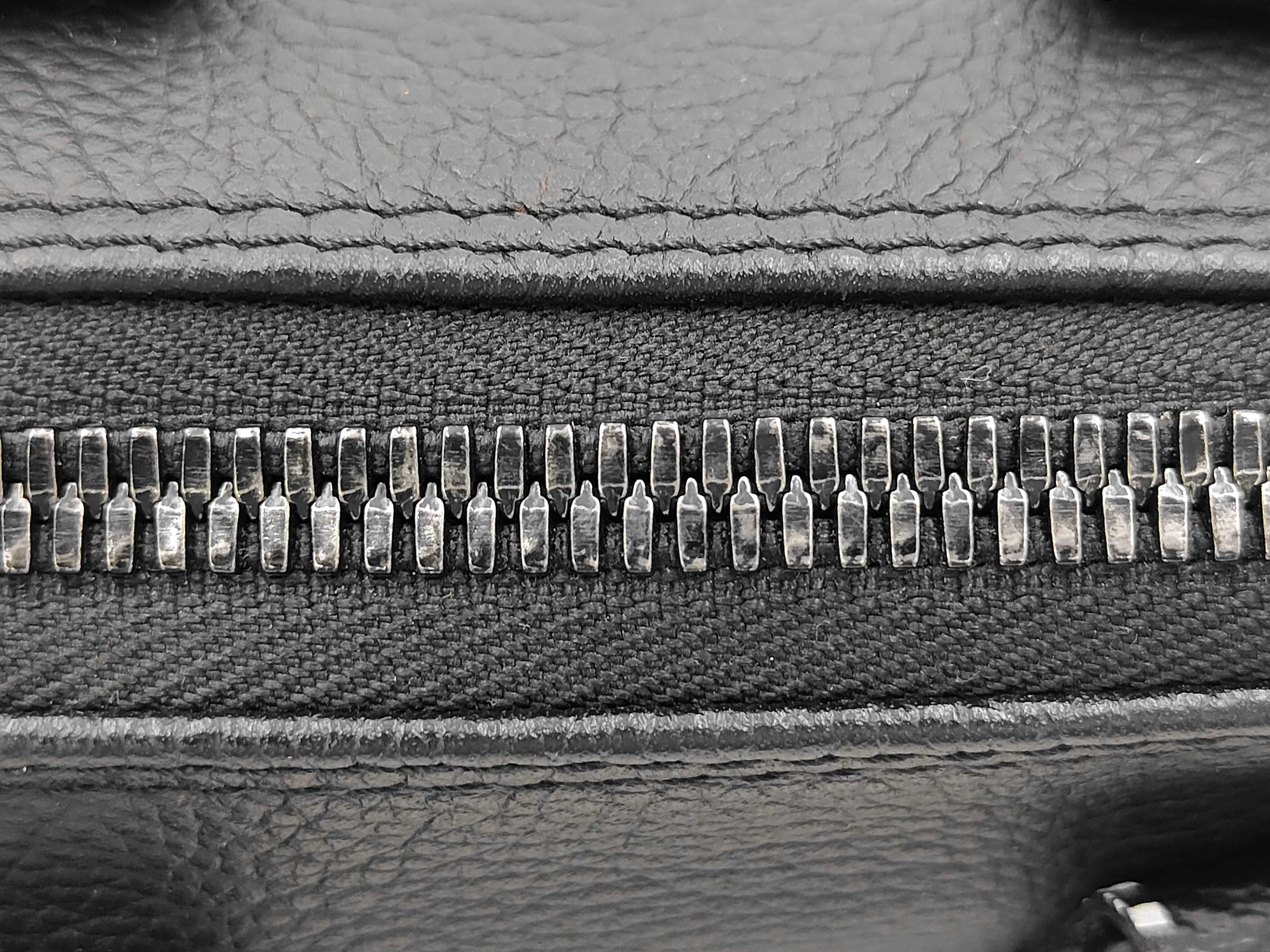 Distorted City Keepall Shoulder Bag — view 8