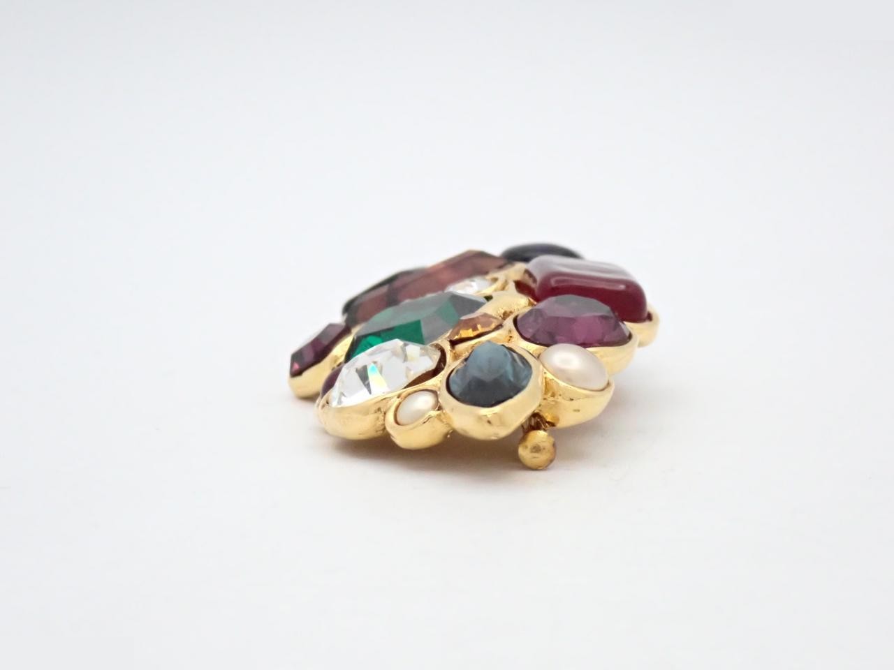 brooch, gold, pearl, colored stone, size 2, size 6 — view 3