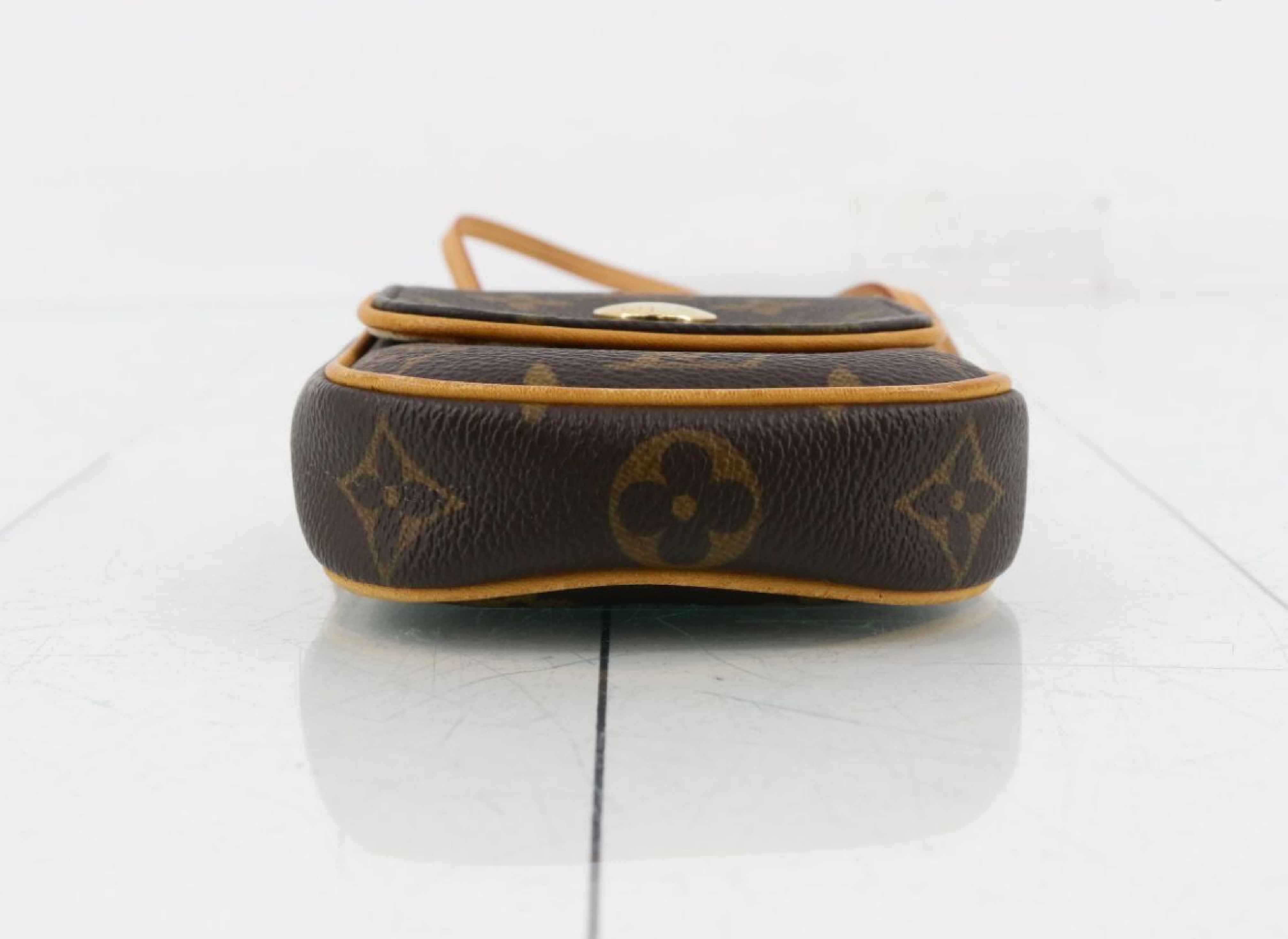 Pochette Cancun Shoulder Bag — view 3