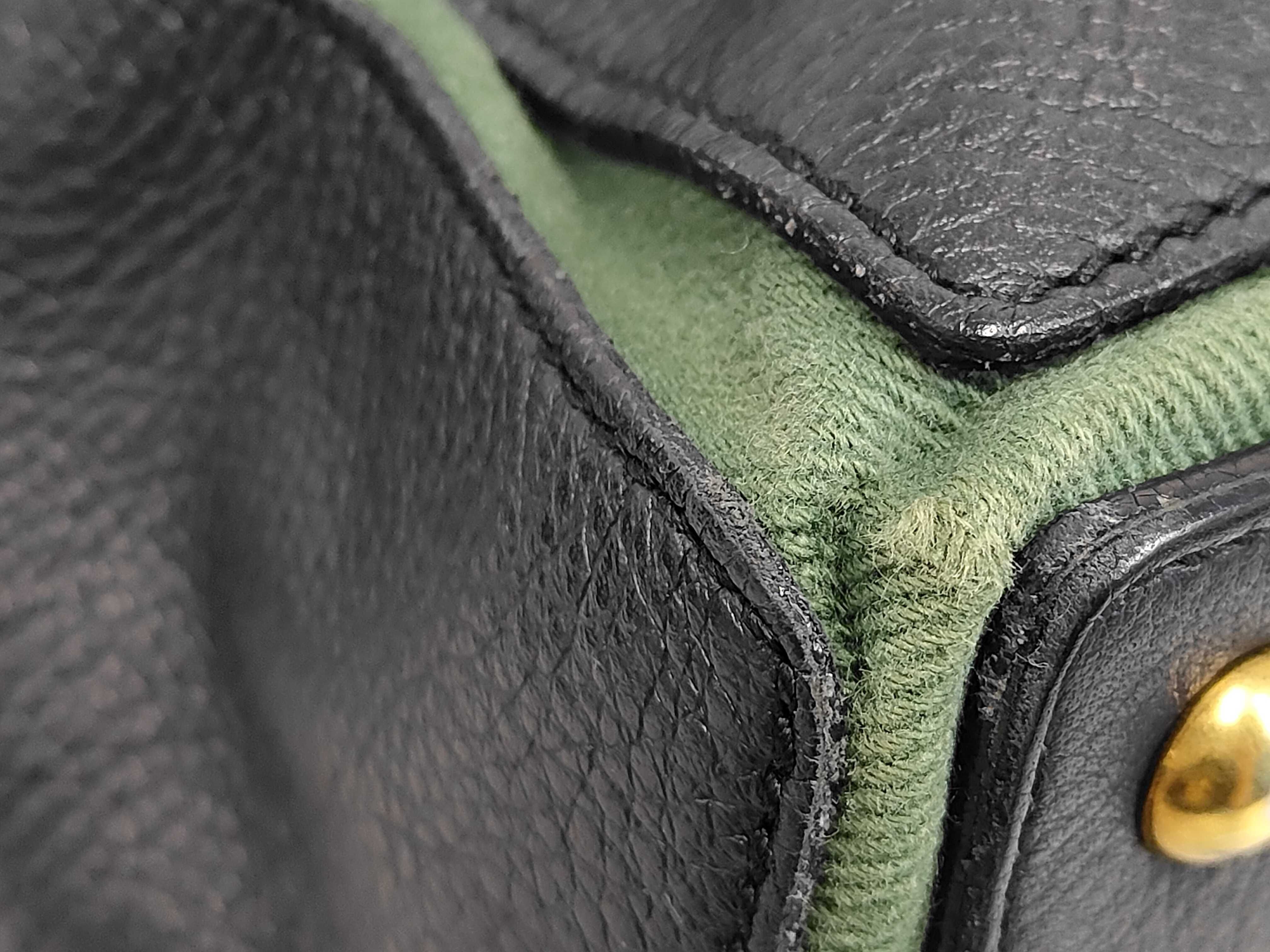 Shoulder Bag YSL Yves Saint Laurent Muse Two Black Leather Handbag — view 3