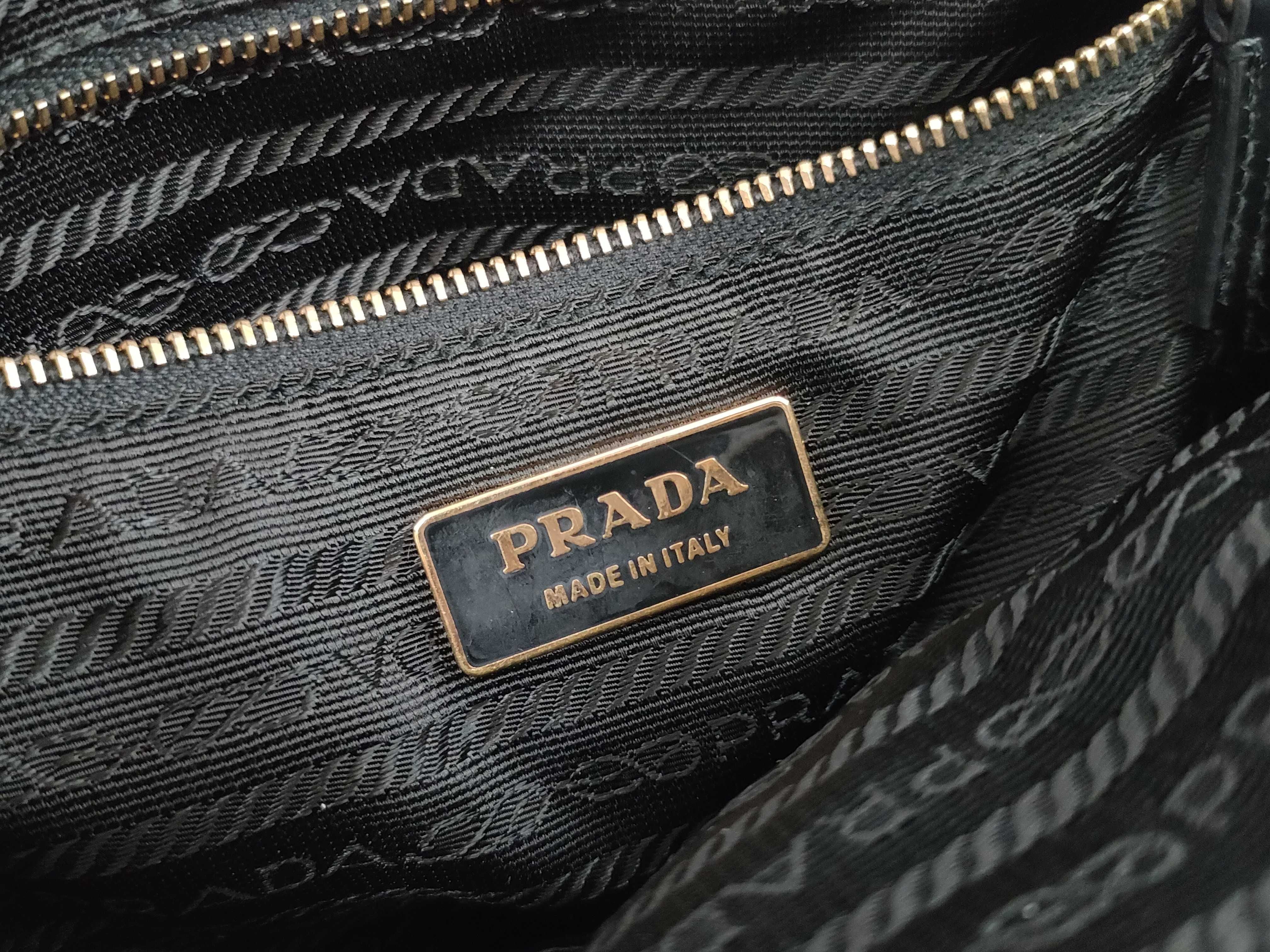 One-Shoulder Leather Handbag — view 12