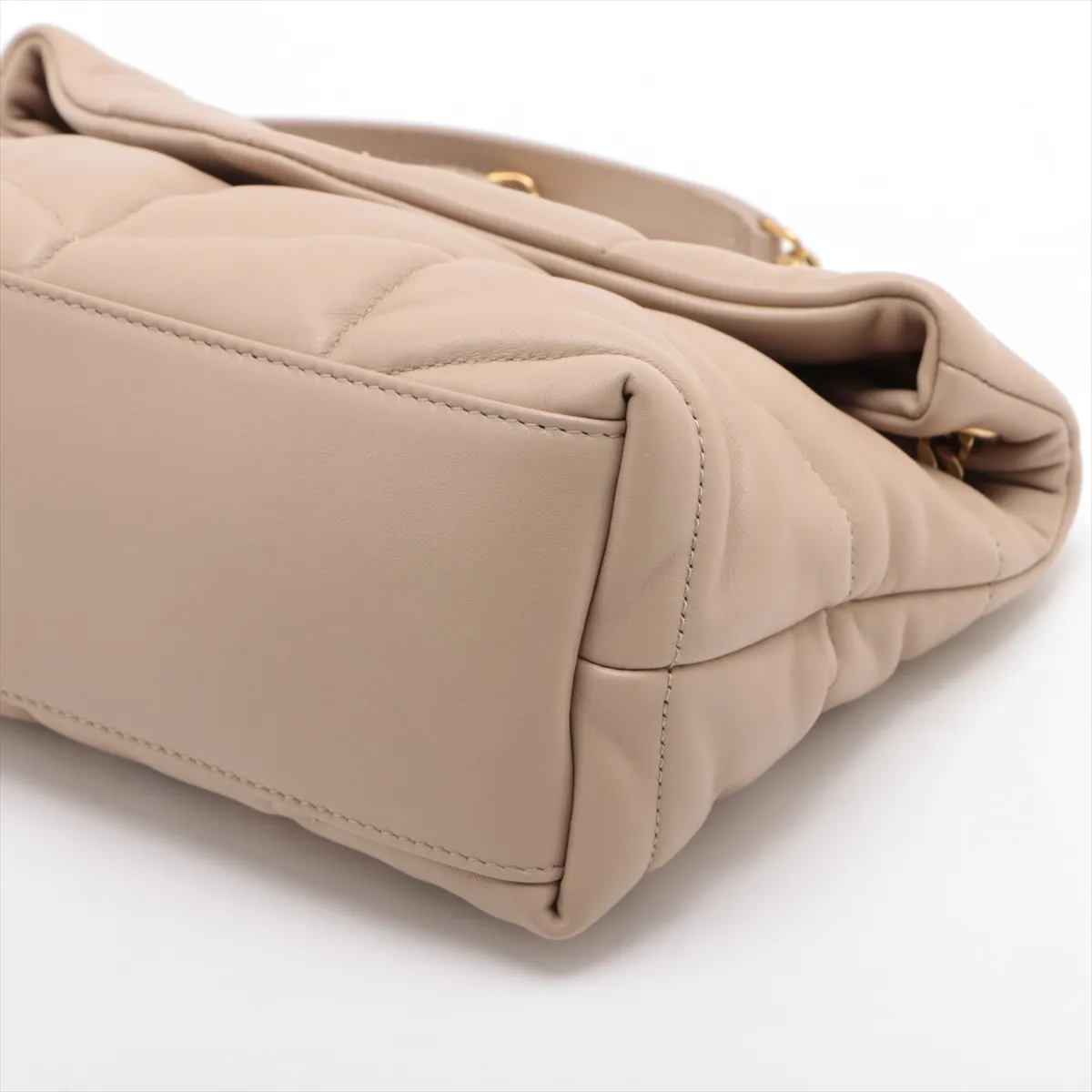 Lulu Puffer Leather Chain Shoulder Bag, Beige, 577476 — view 3