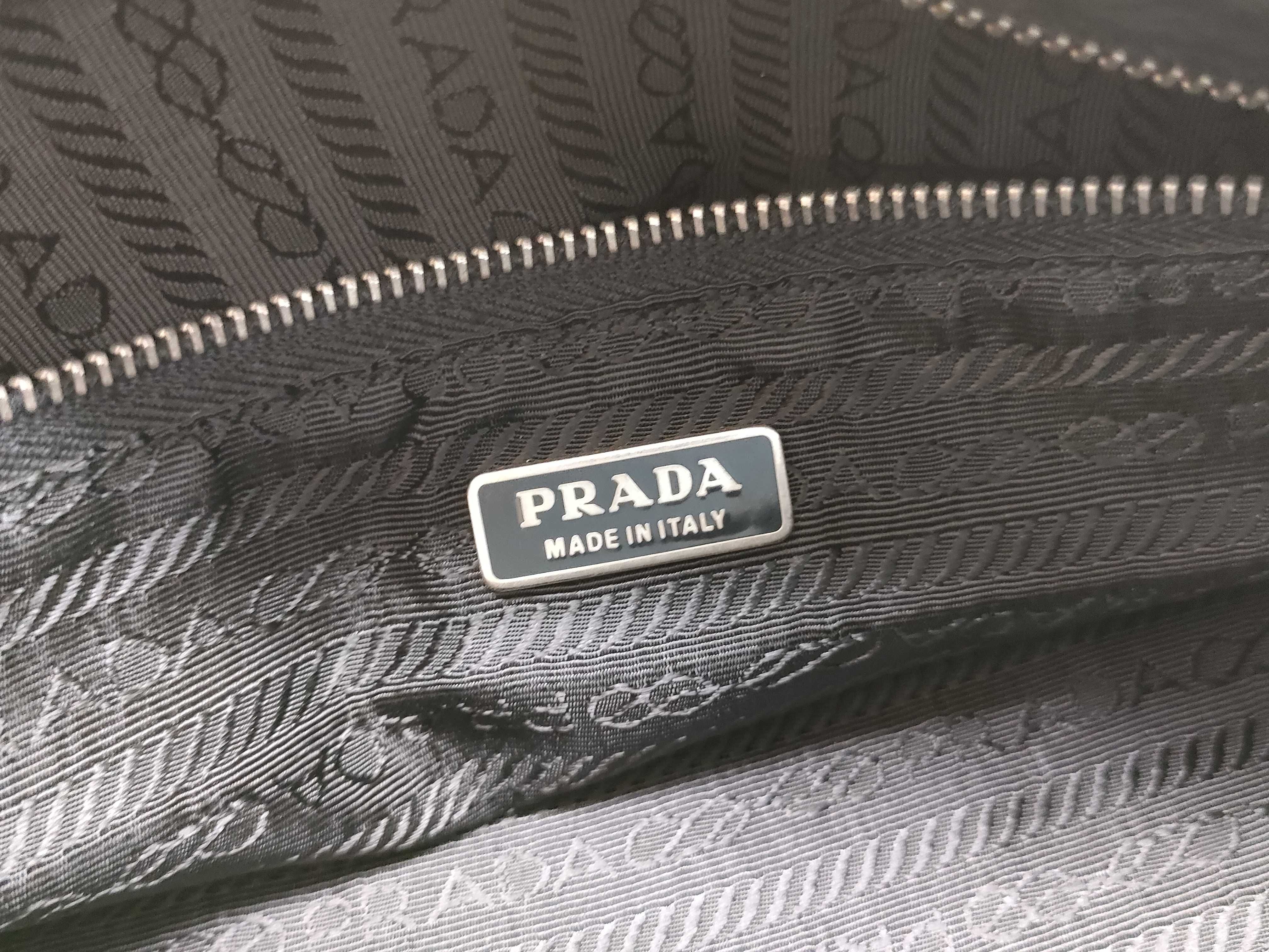 Nylon One-Shoulder Bag with Triangle Logo - Nylon Leather Handbag — view 12