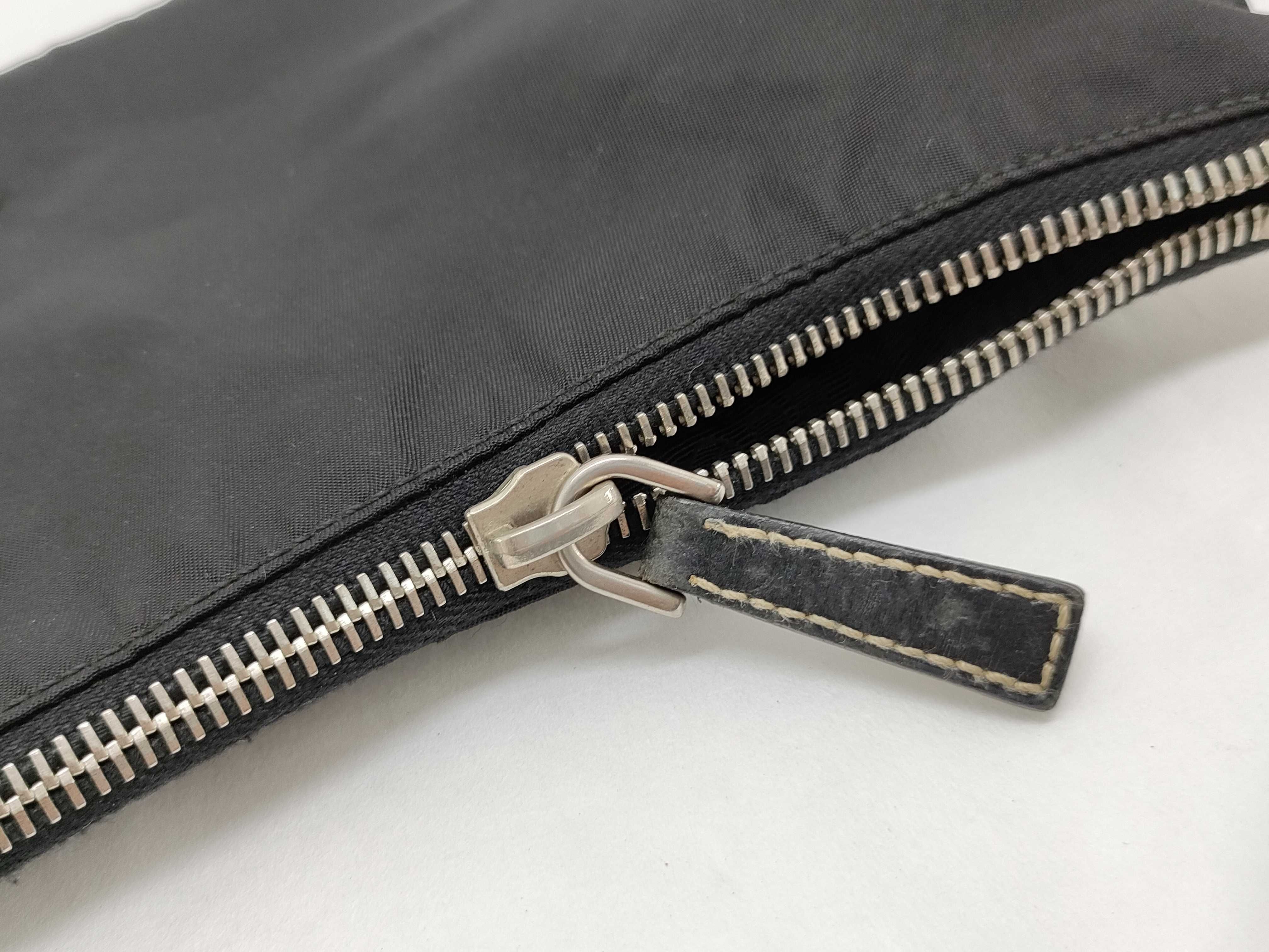 Nylon One-Shoulder Bag with Triangle Logo - Nylon Leather Handbag — view 14