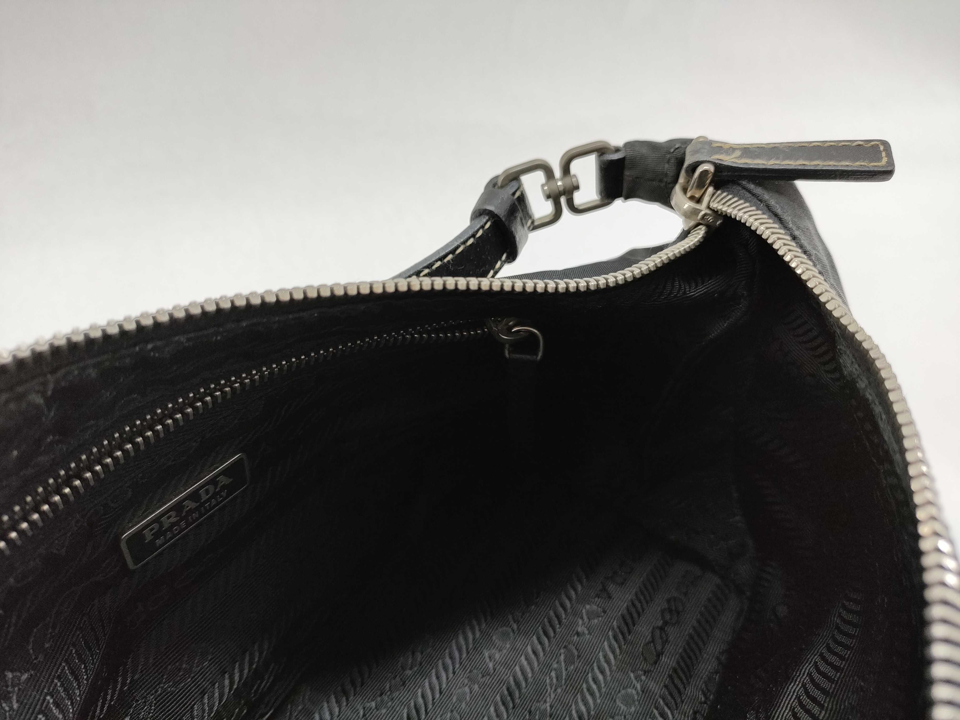 Nylon One-Shoulder Bag with Triangle Logo - Nylon Leather Handbag — view 9