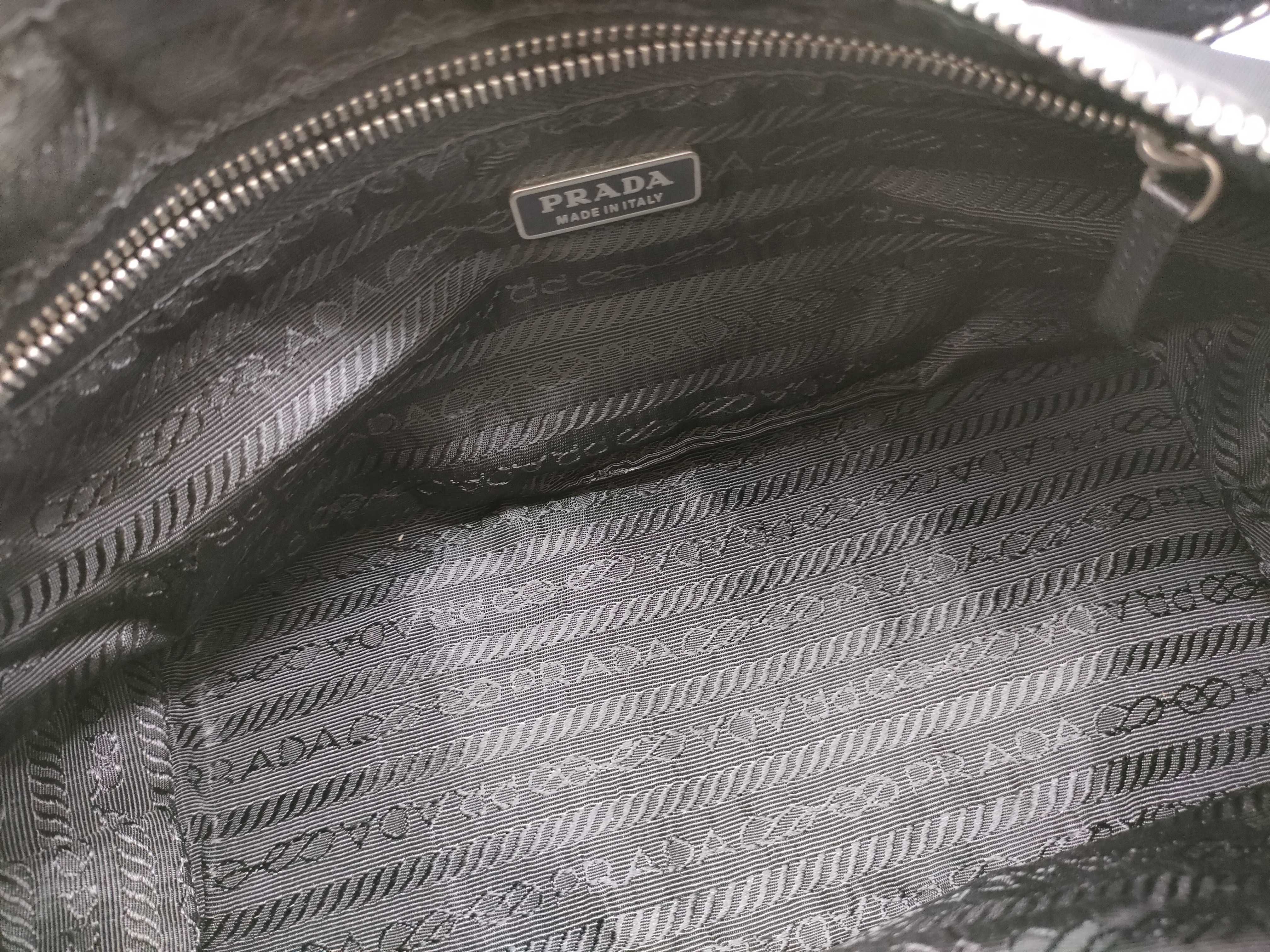 Nylon One-Shoulder Bag with Triangle Logo - Nylon Leather Handbag — view 10