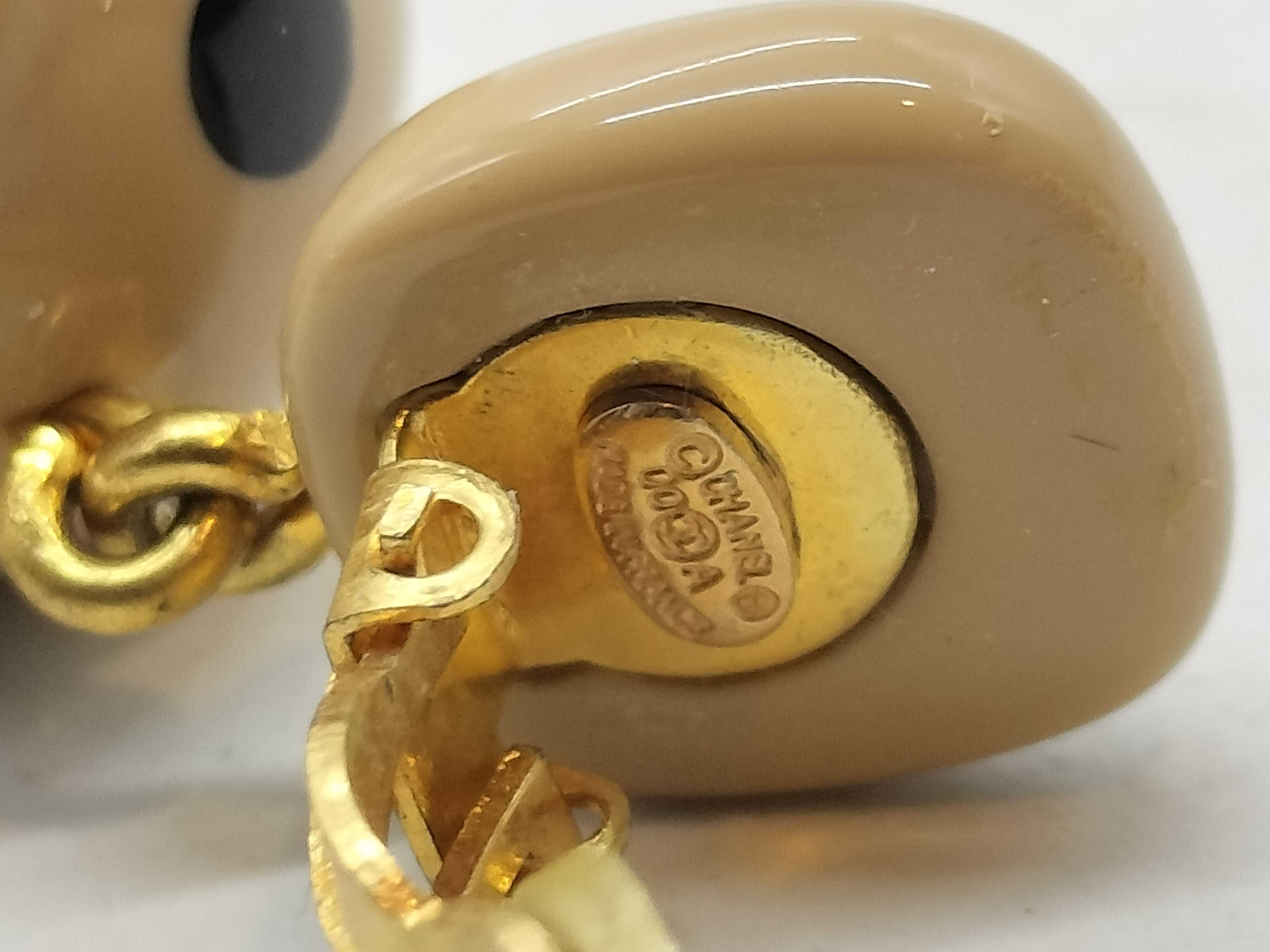 00A Dot Ball Earrings Beige Earrings — view 4