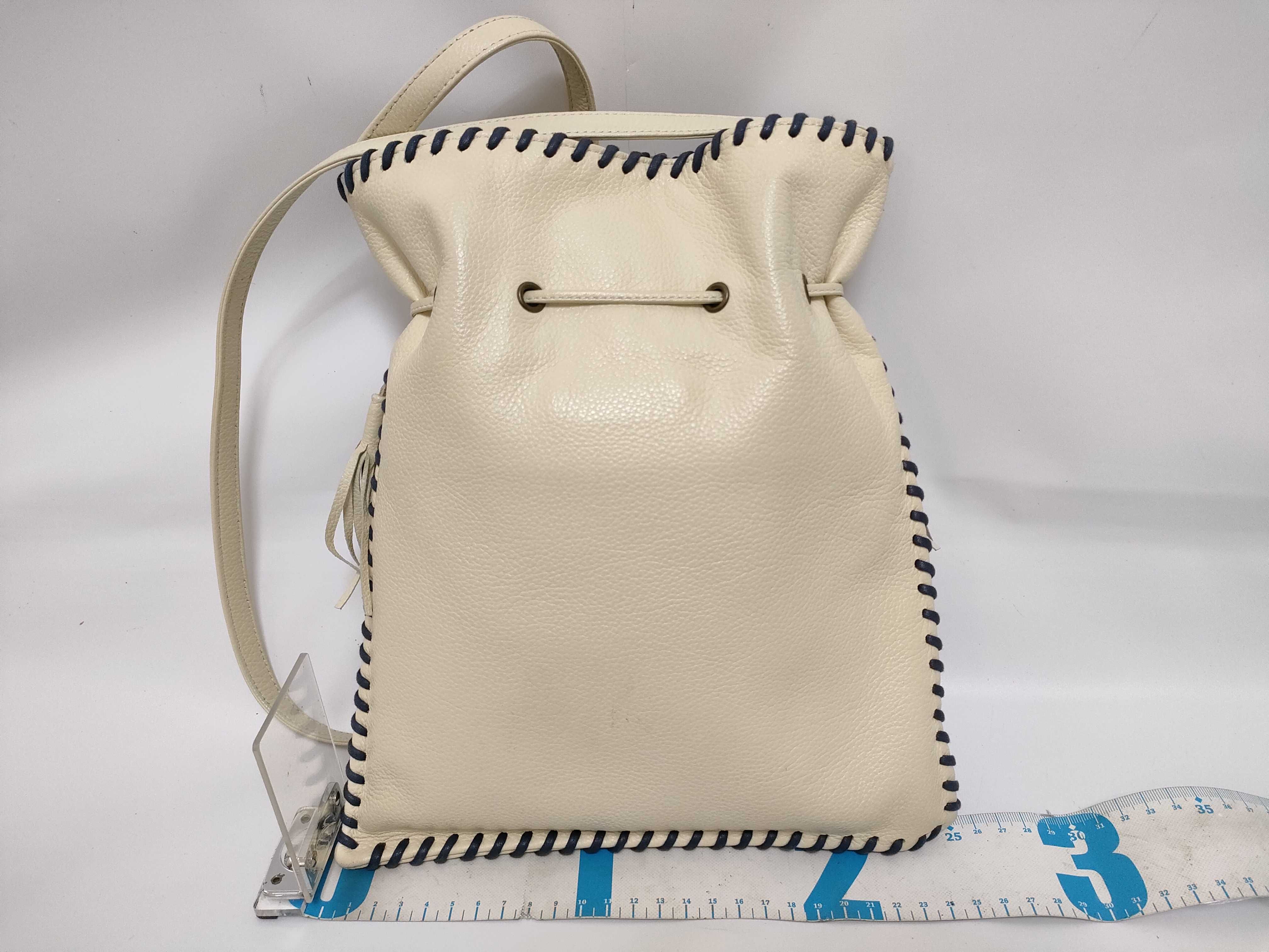 shoulder bag — view 2