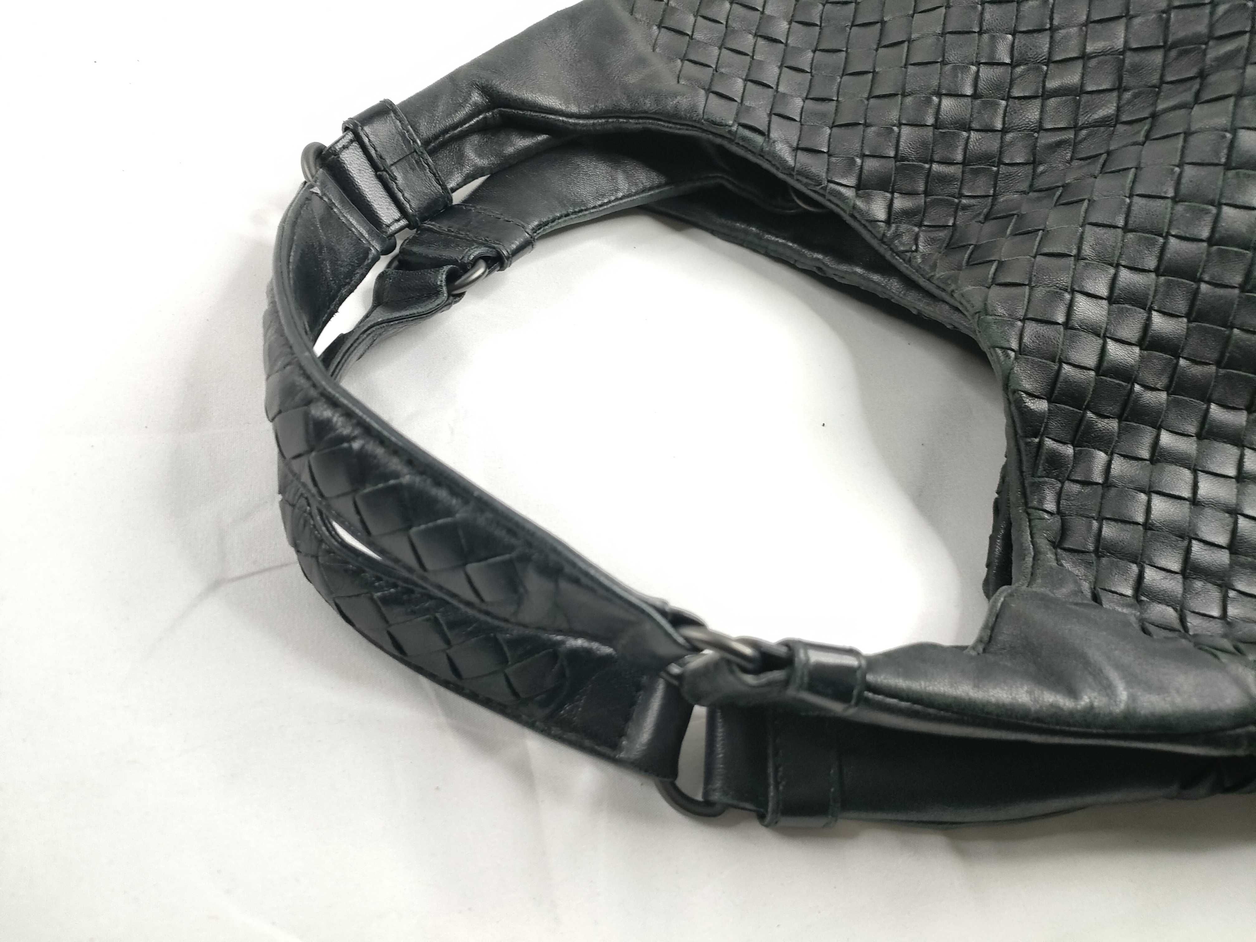 Intrecciato Bottega Veneta Campana Intrecciato One-Shoulder Bag Black Shoulder Bag — view 6