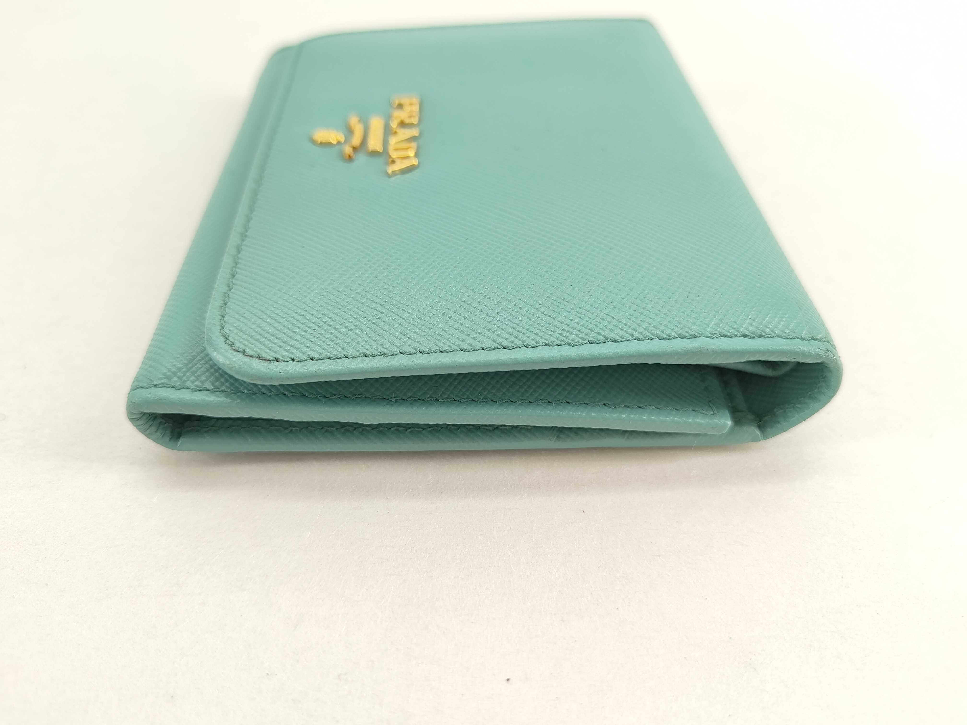 Saffiano Gold Hardware Wallet — view 5