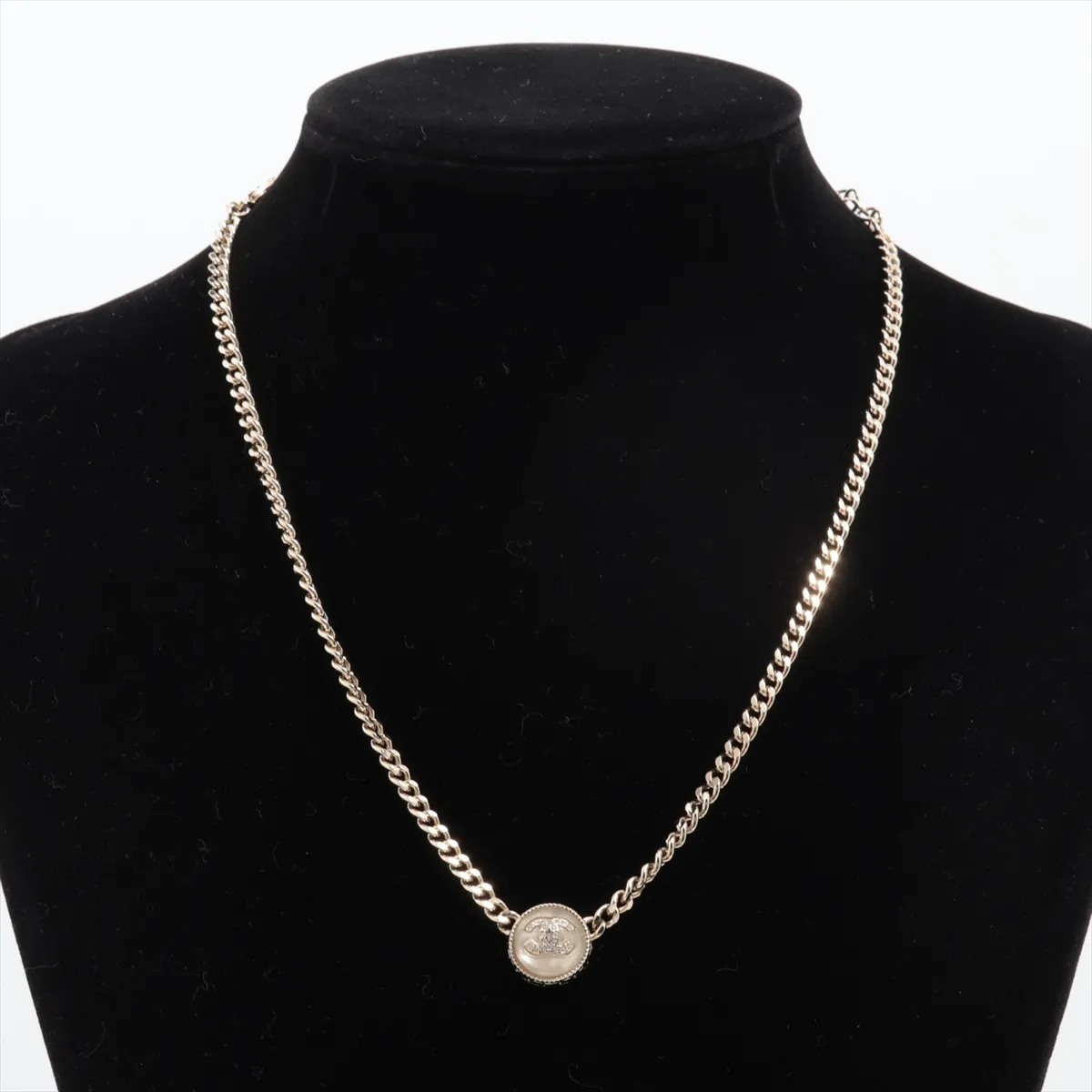 Coco Mark A22C Necklace, Resin x GP x Rhinestone, Gold, — view 5