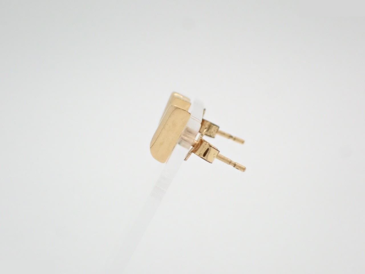 earrings Essential V — view 3