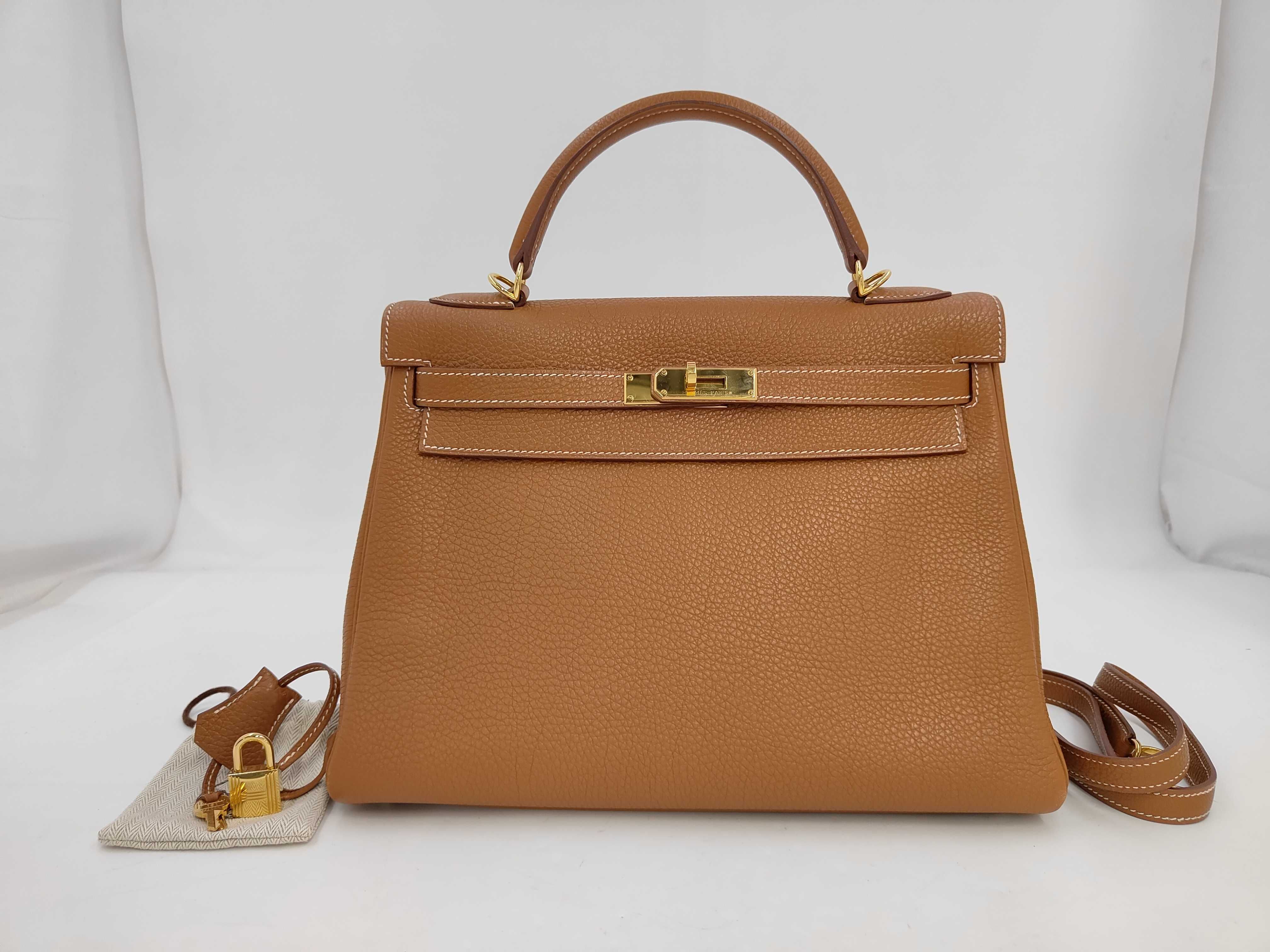 Kelly 32 M stamp handbag