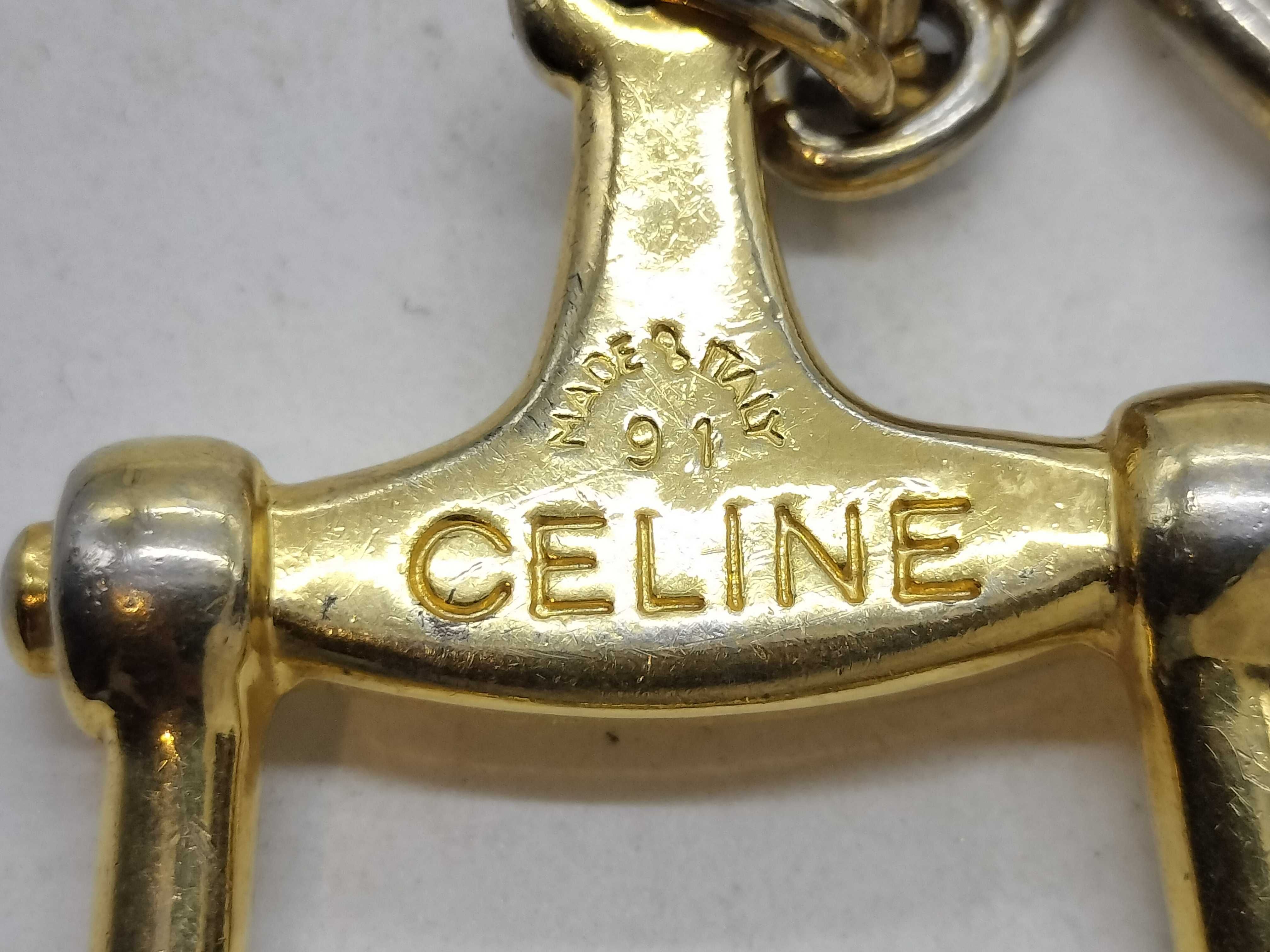 Carriage Key Accessory Key Case/Keychain — view 3