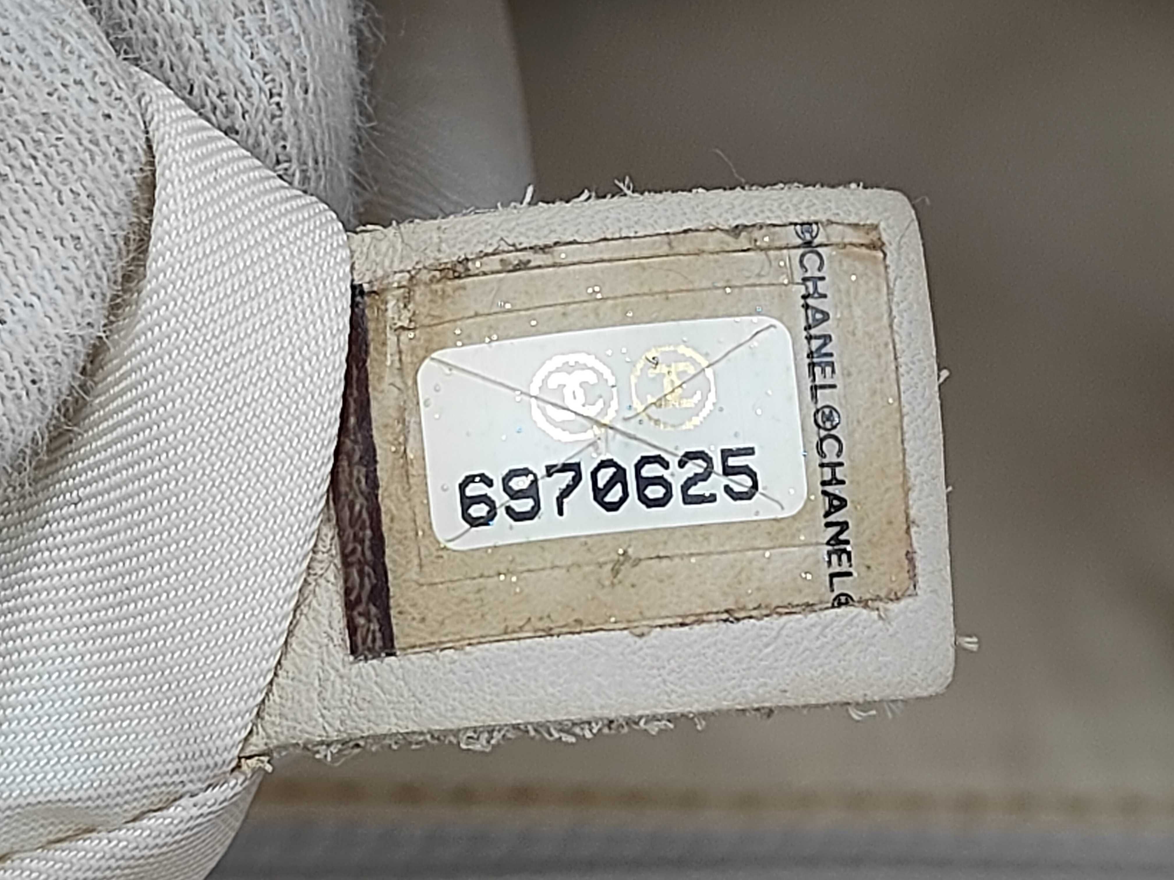 New Travel Line Leather Belt Tote Bag (Serial Number in the 6-series, 7-digit number) — view 14