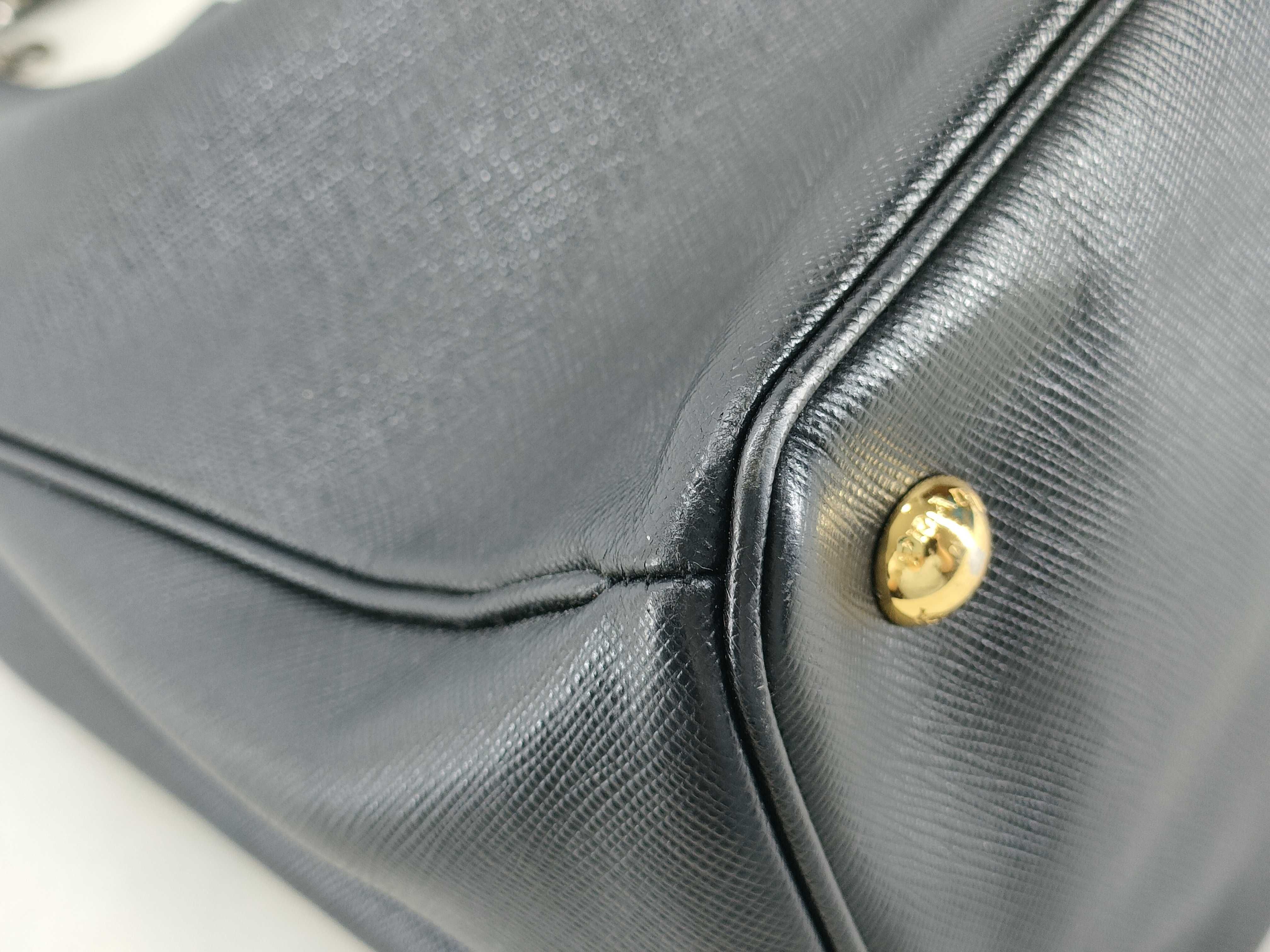 Saffiano Galleria Leather 2-Way Handbag, Black — view 4