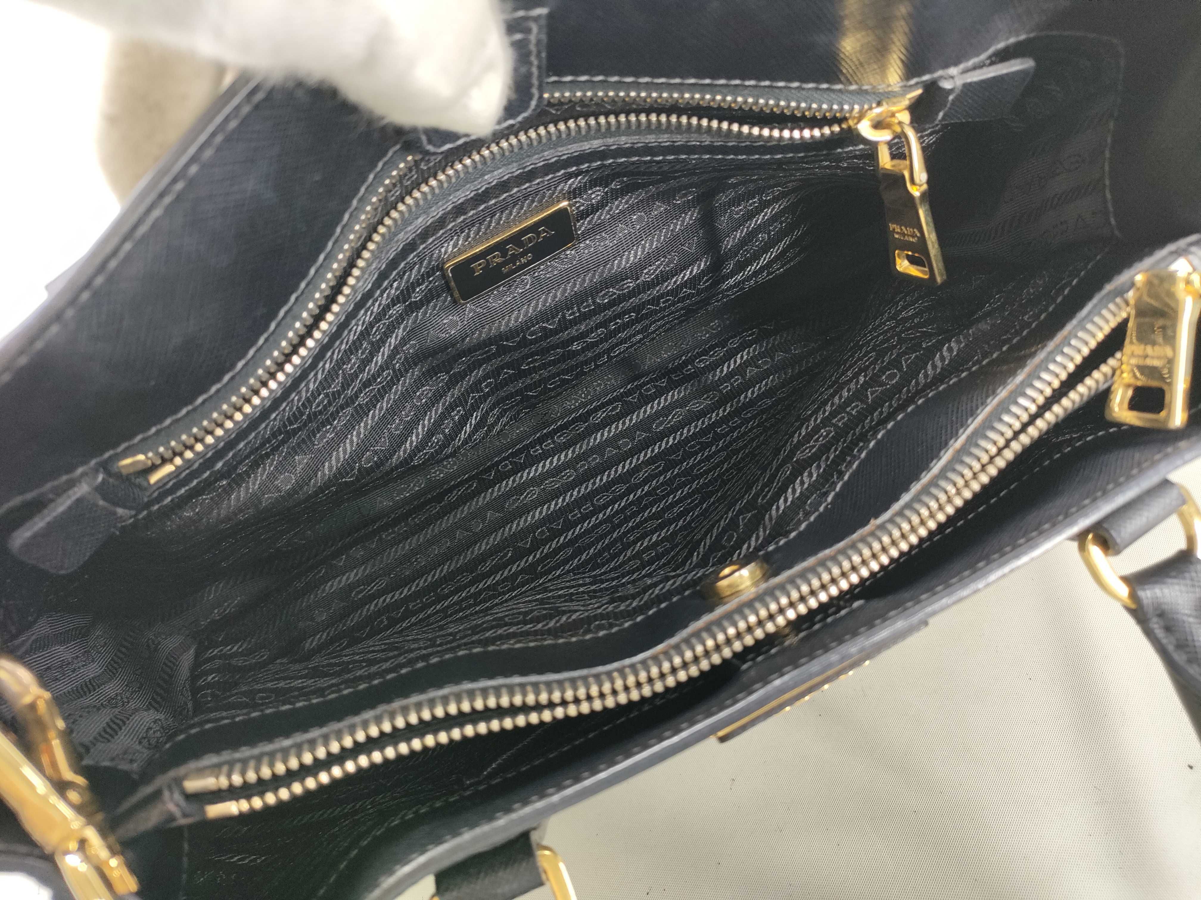 Saffiano Galleria Leather 2-Way Handbag, Black — view 9
