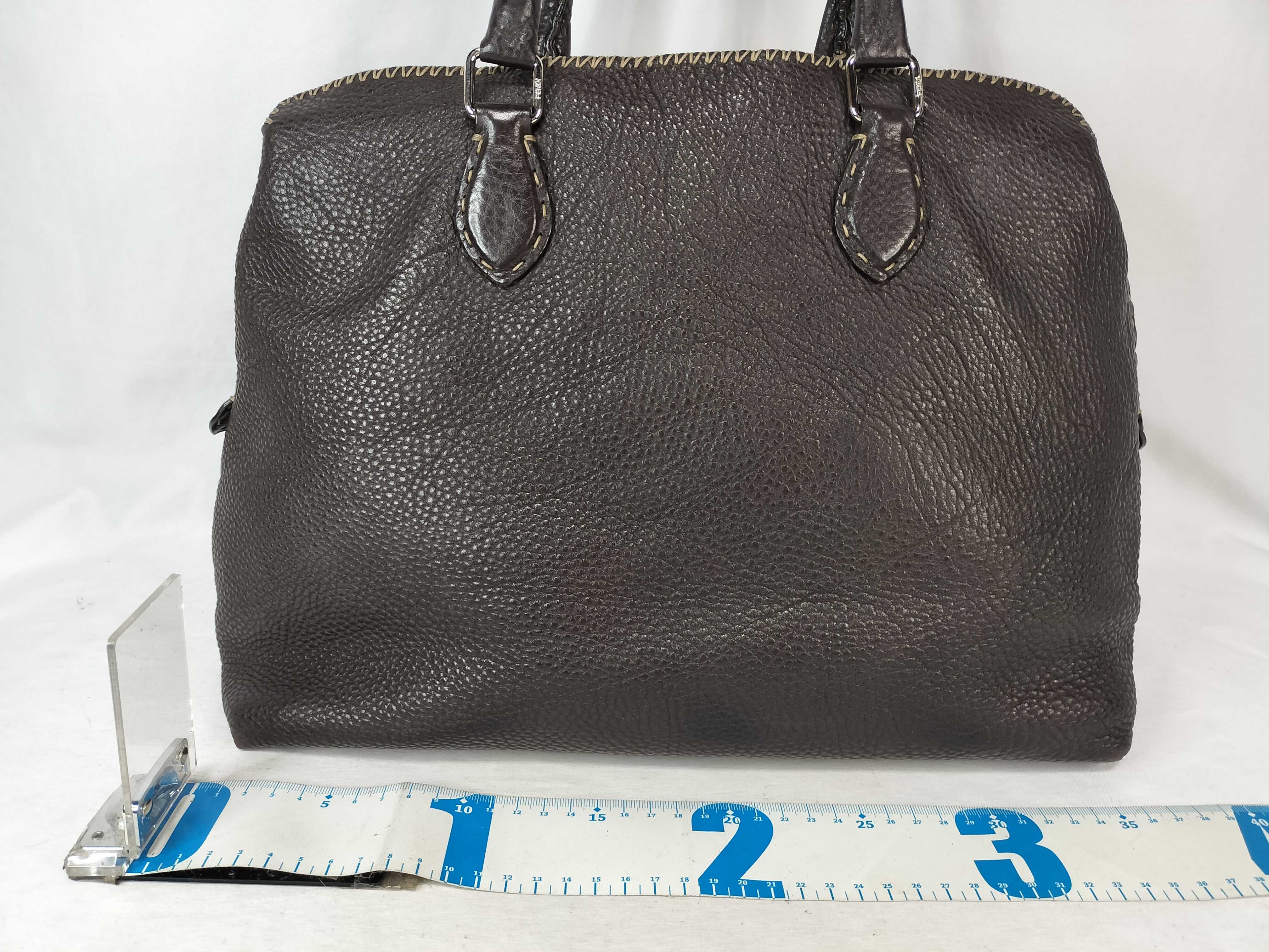 handbag — view 2