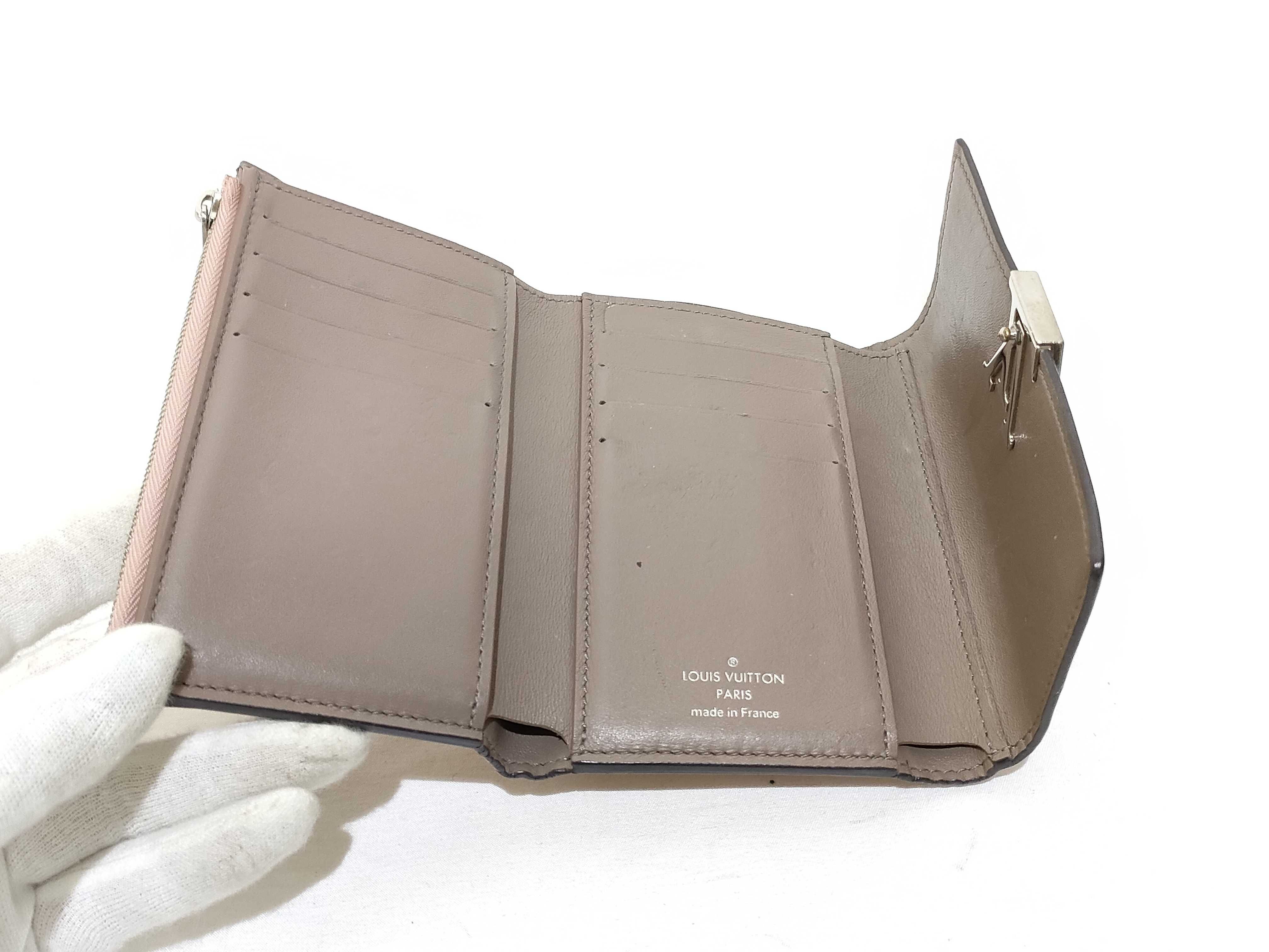Folding Wallet / Leather Wallet — view 9