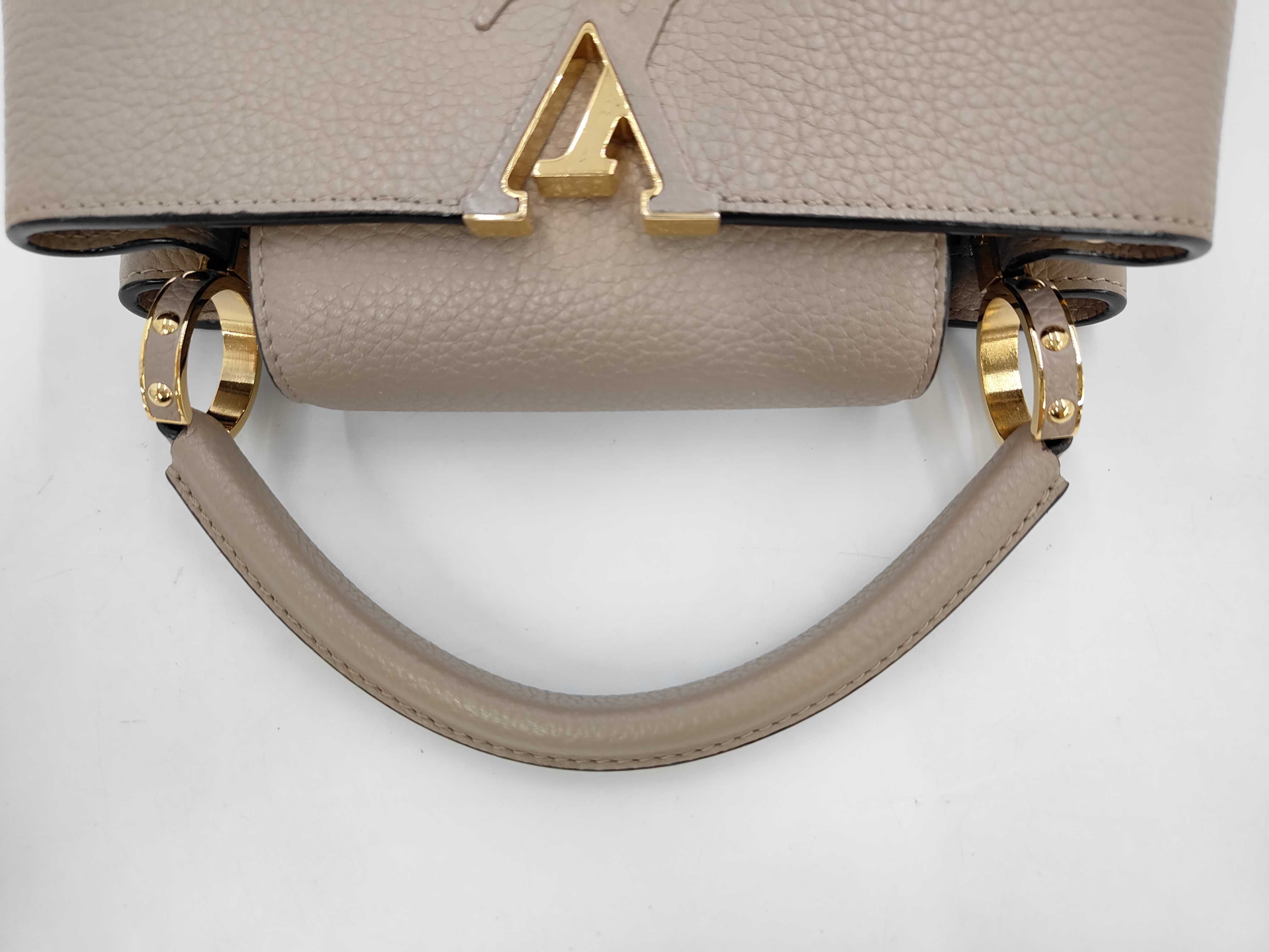 Taurillon Capucines BB M24736 Beige Handbag — view 5