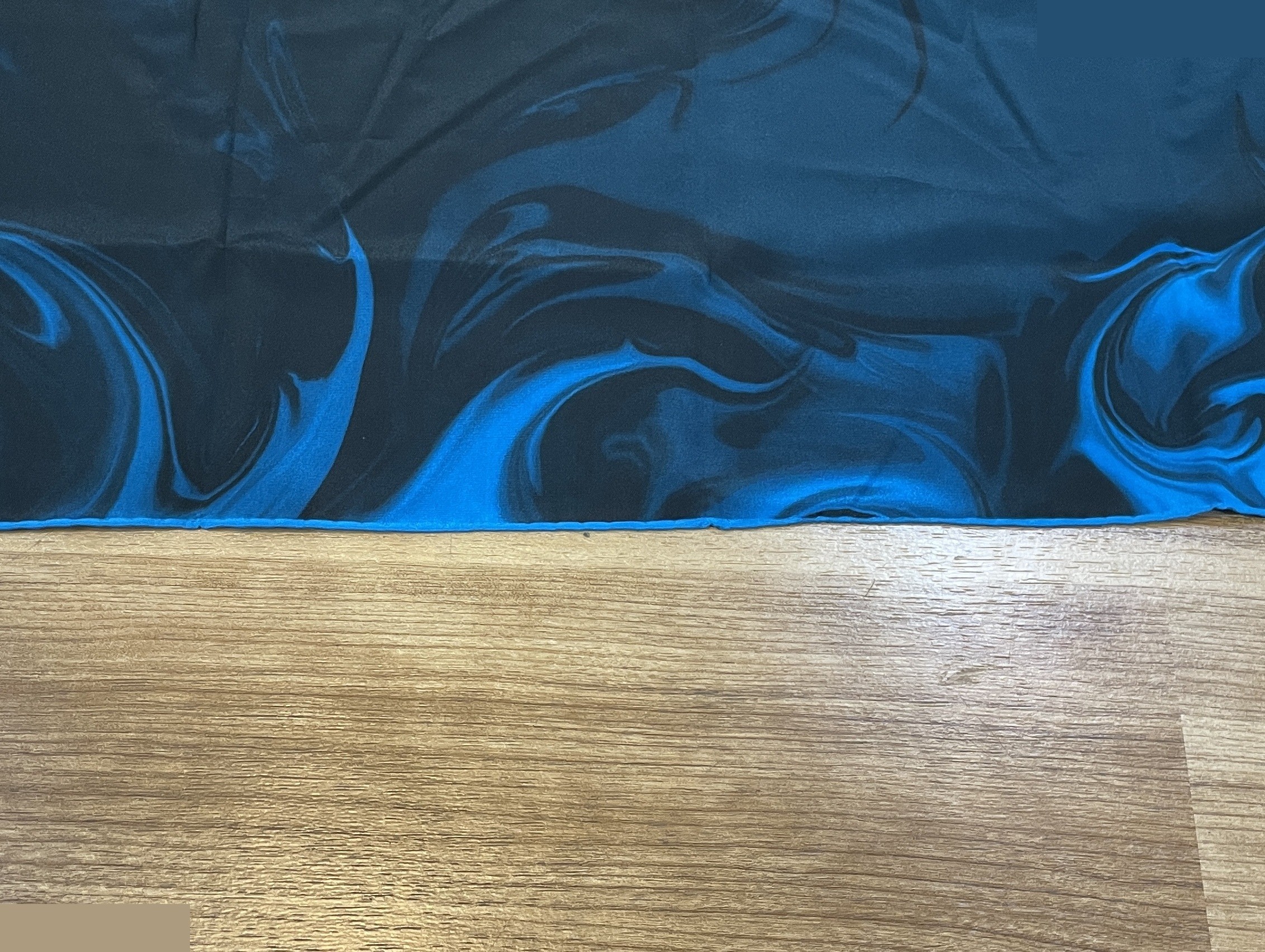 Silk scarf, blue/black marble pattern, 65 x 65 cm — view 3