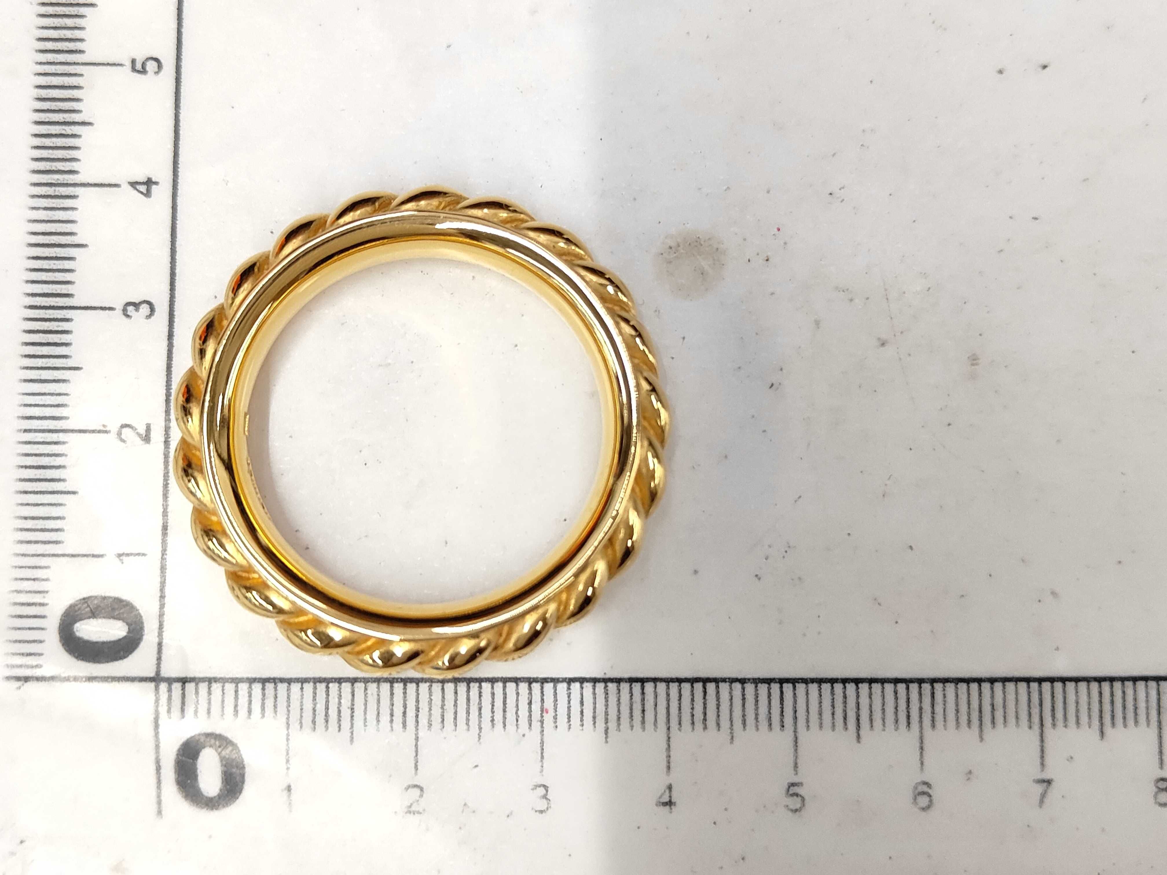 scarf ring and other accessories — view 4