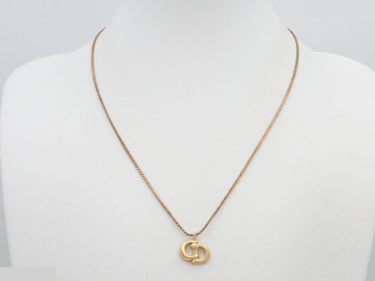 vintage necklace, chain approximately 45cm — view 3