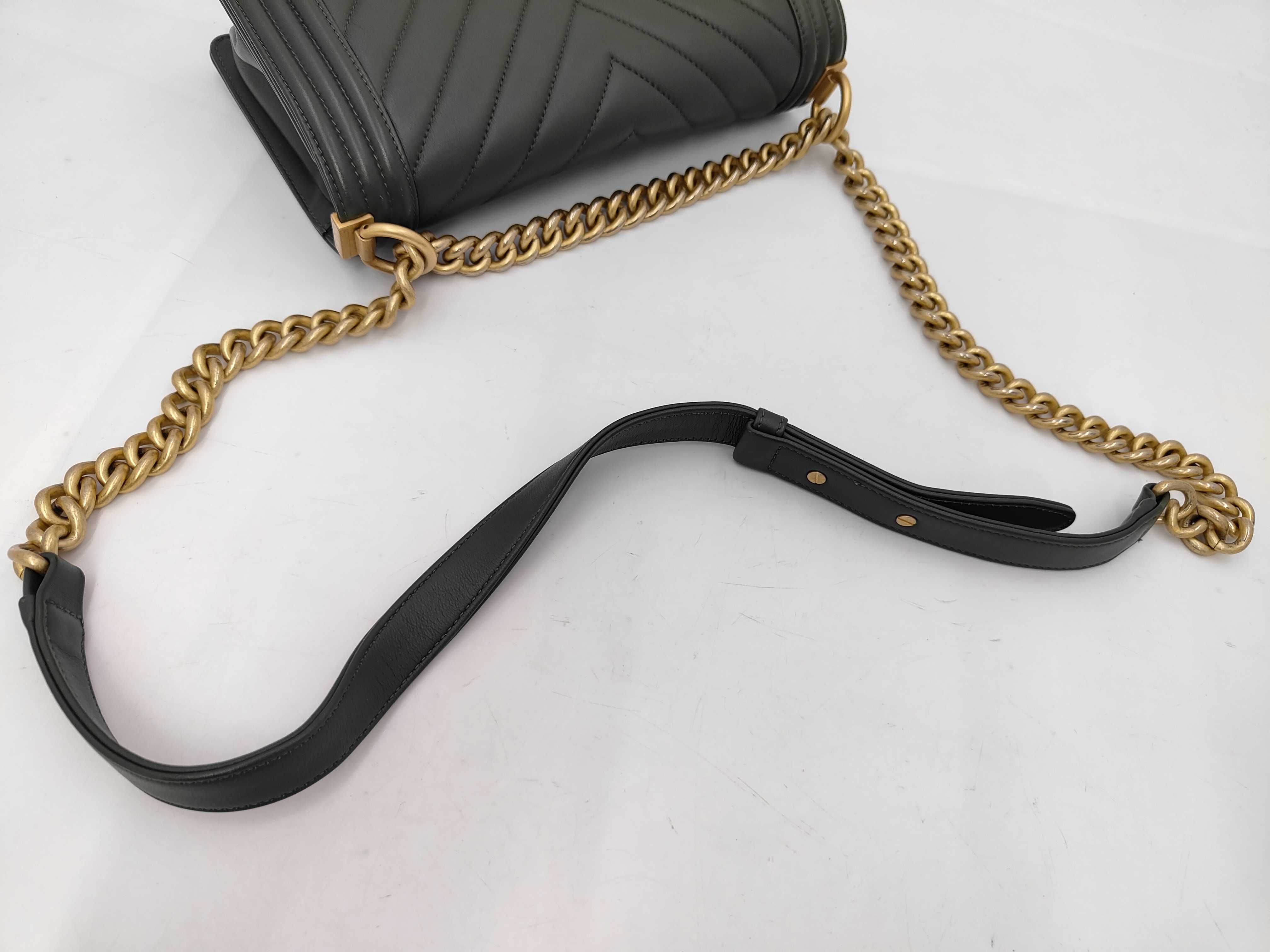 Boy Chanel / Matelassé 24 series Vintage Gold Hardware Shoulder Bag — view 3
