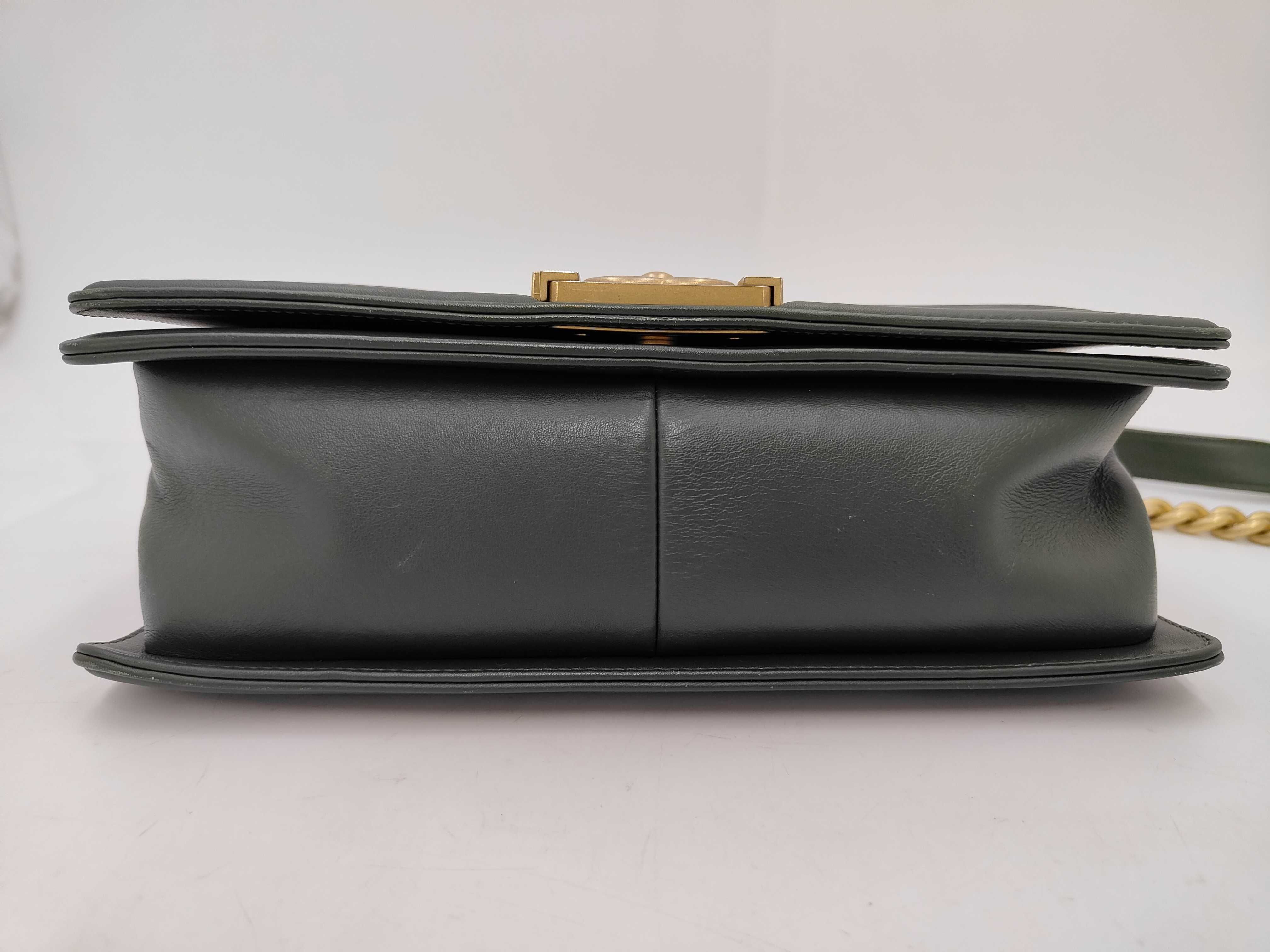 Boy Chanel / Matelassé 24 series Vintage Gold Hardware Shoulder Bag — view 6