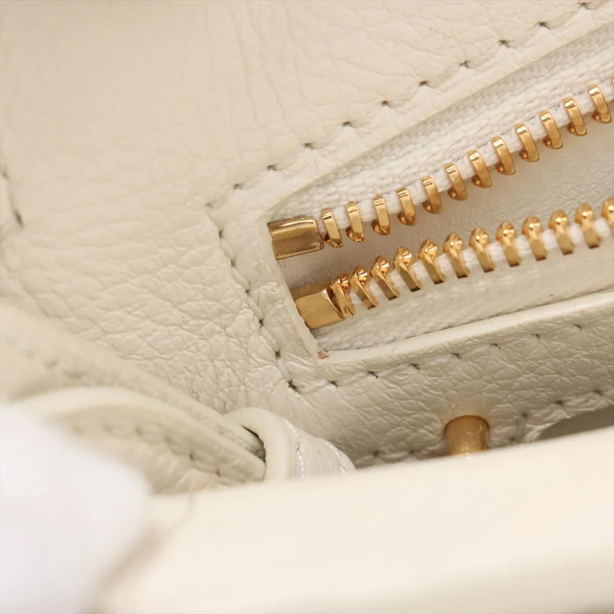 Conti Leather 2WAY Handbag White — view 14