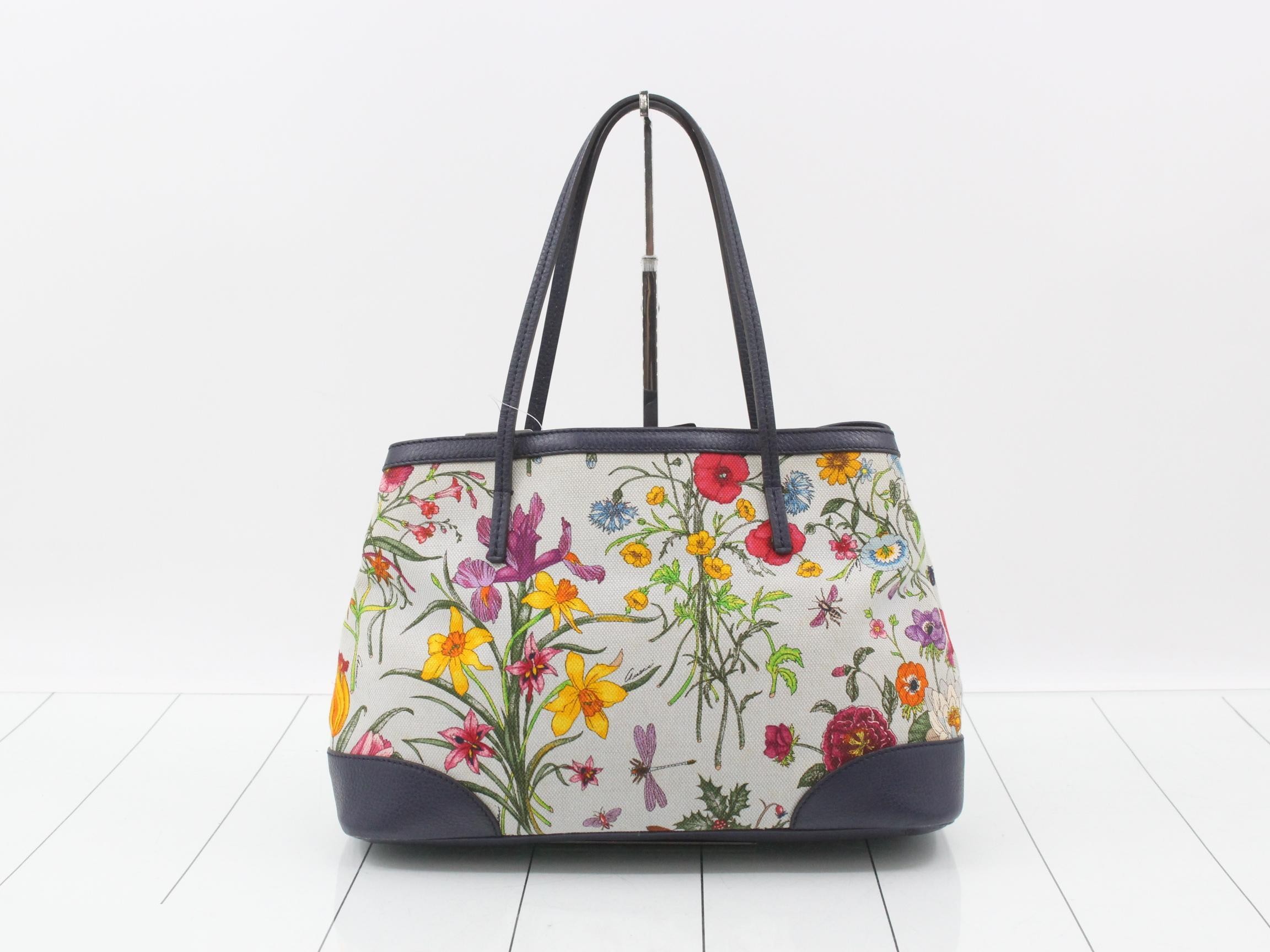 Flora One-Shoulder Bag (Handbag) — view 2