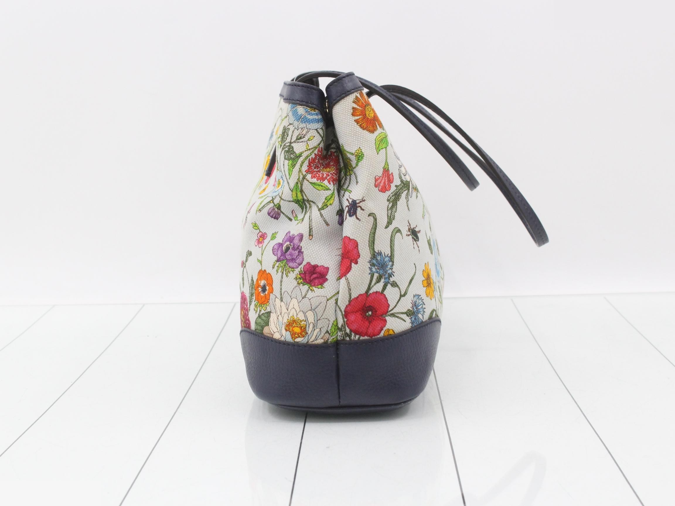 Flora One-Shoulder Bag (Handbag) — view 4