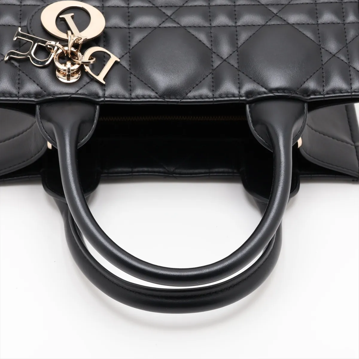 Macro Cannage Book Tote Small Leather 2-Way Tote Bag Black Lucky Star — view 5