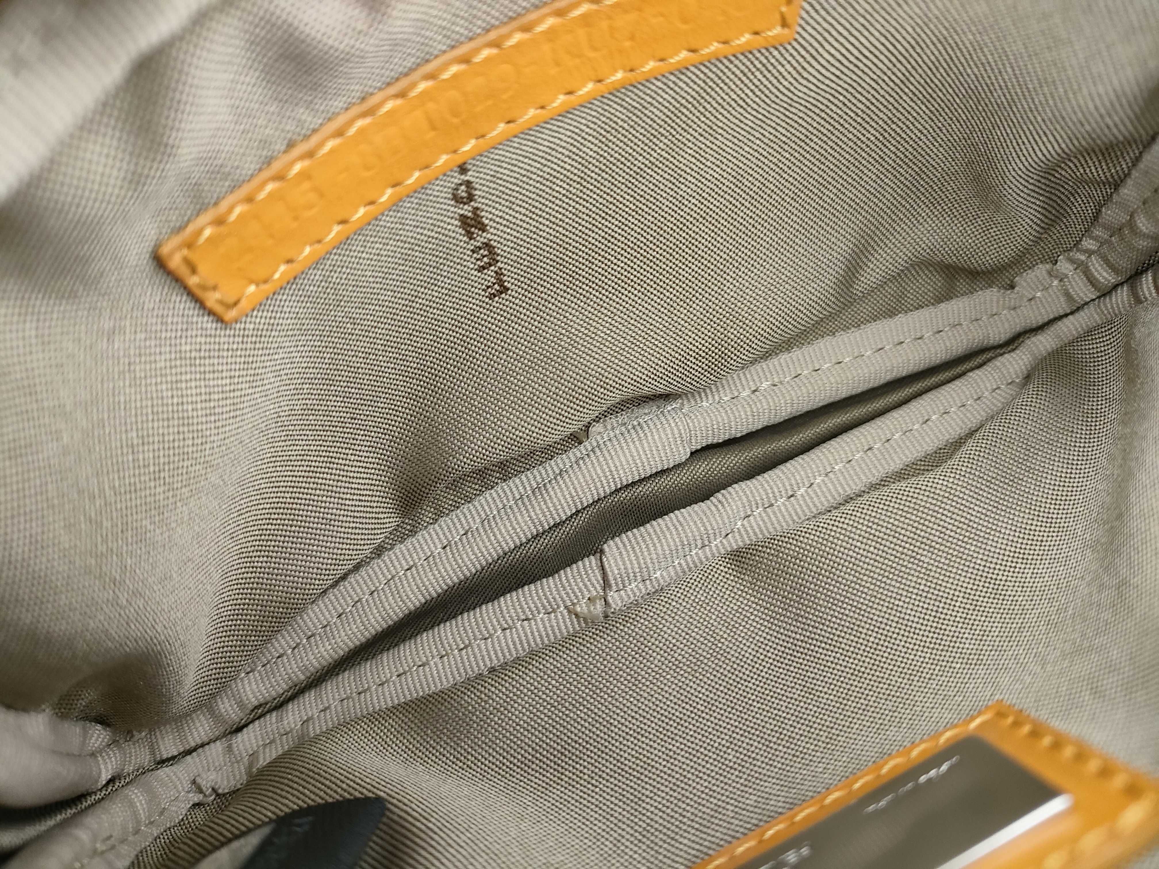 Zucchino Accessory Pouch Shoulder Bag — view 10