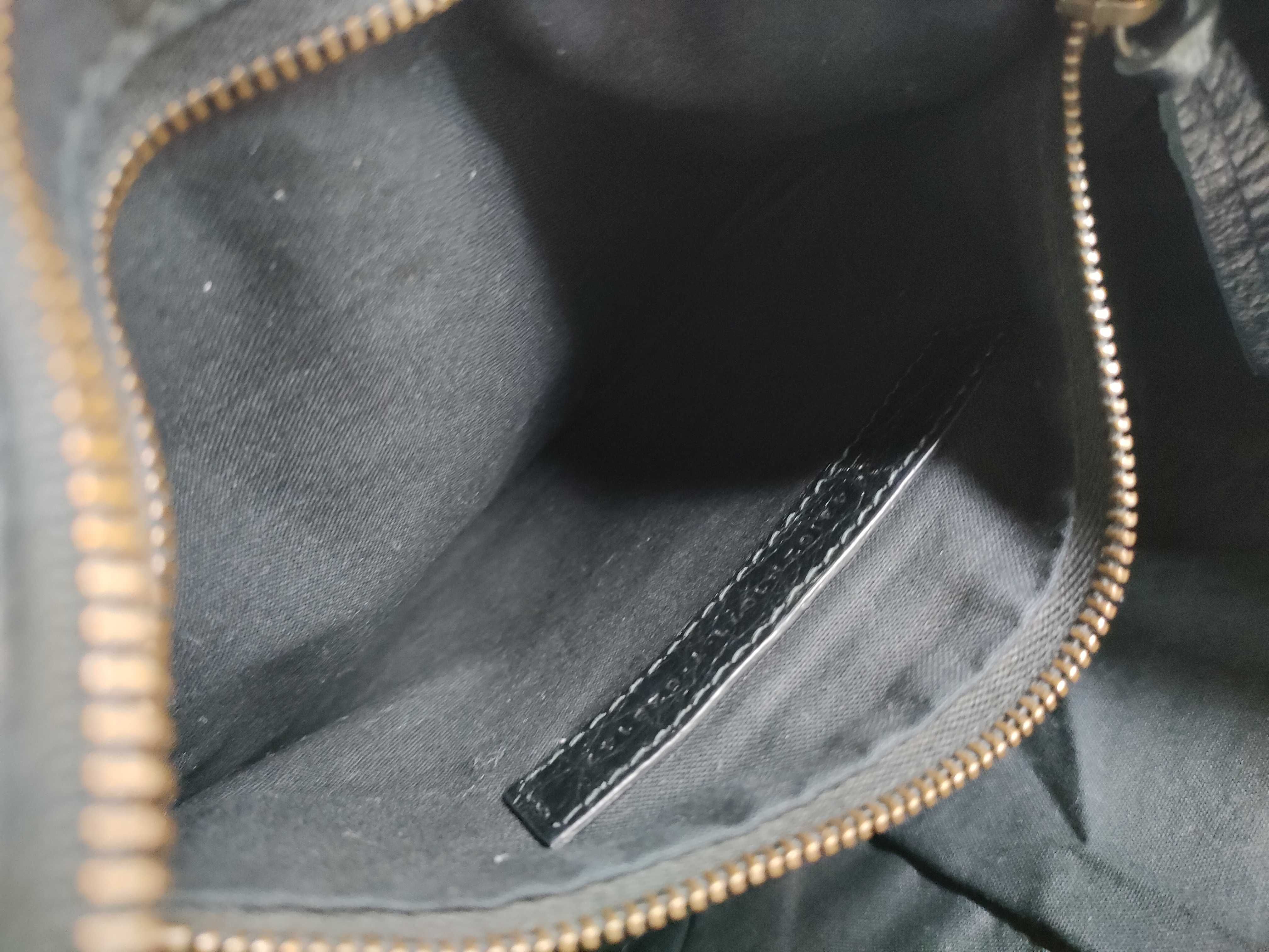 The Giant City Graffiti Classic City S Handbag — view 12