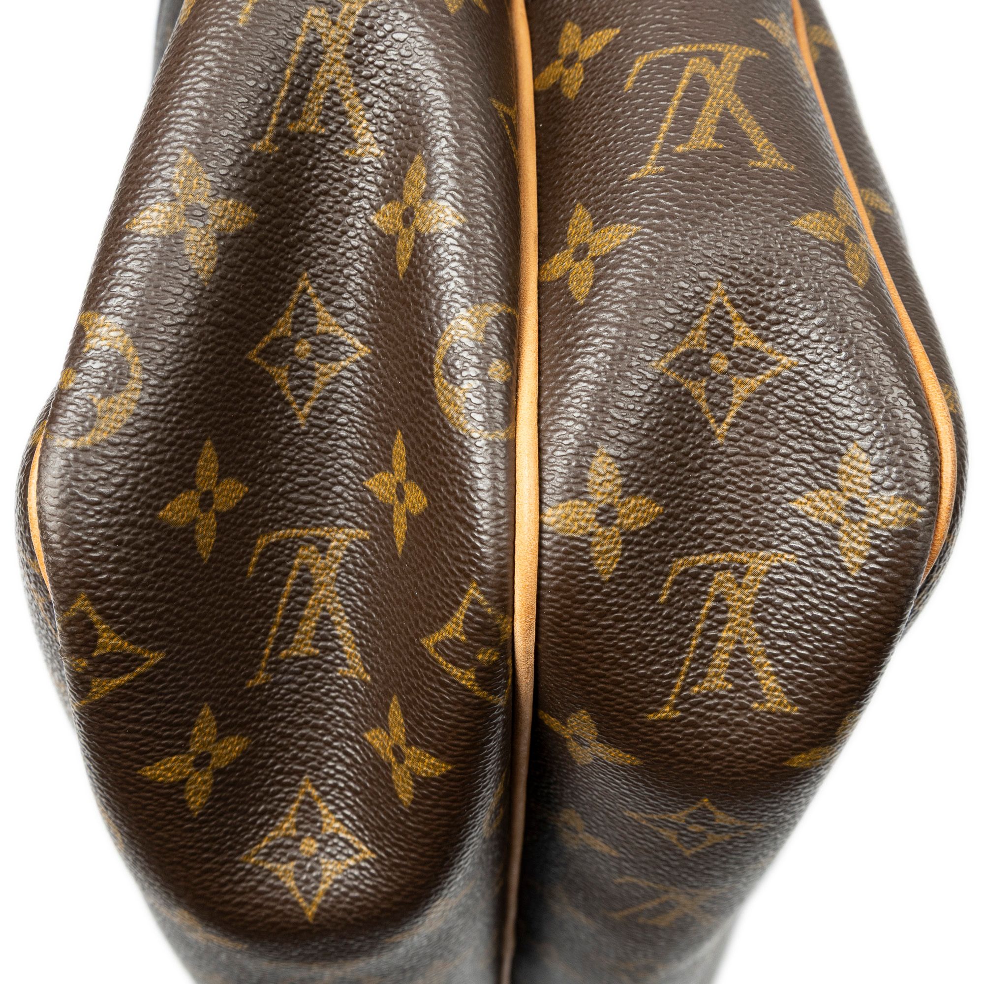 Reporter GM, Monogram — view 7