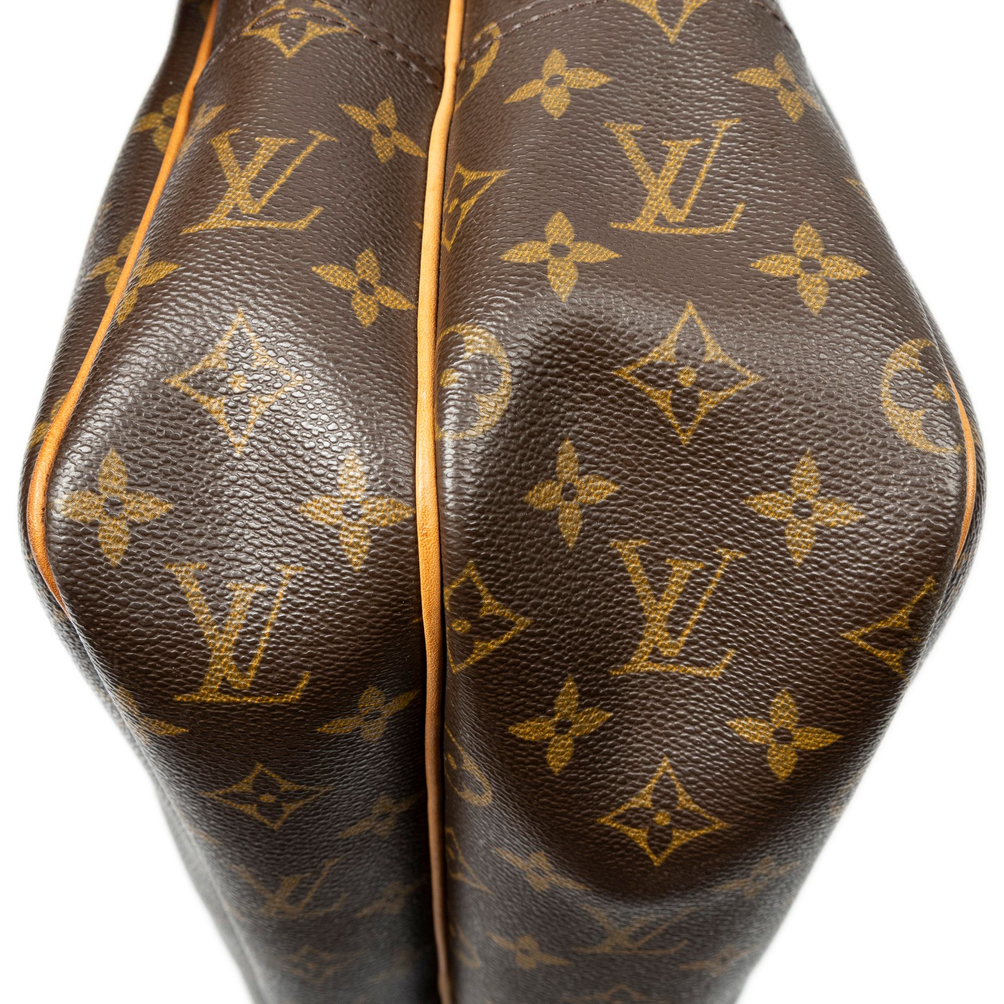 Reporter GM, Monogram — view 8
