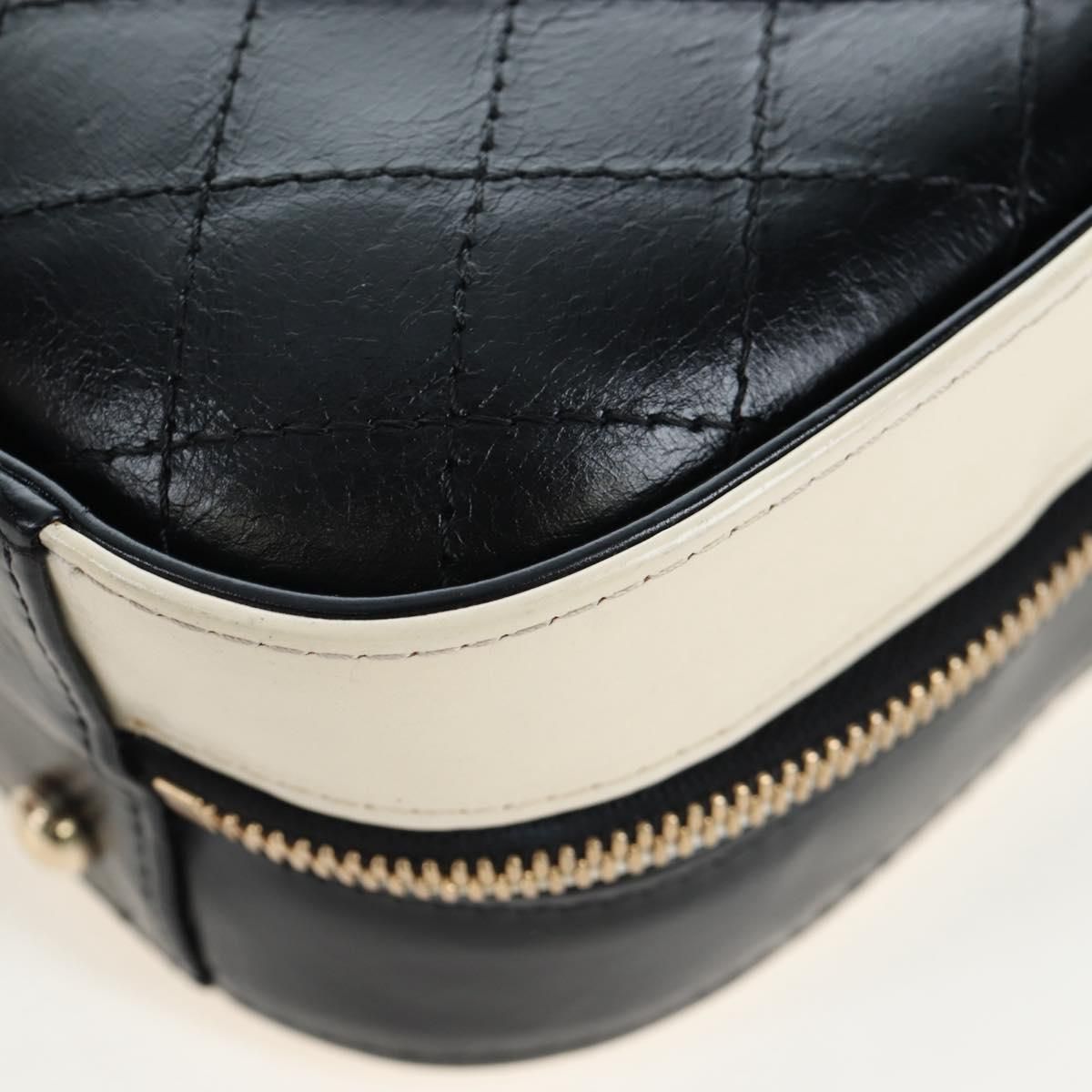 Small CC Quilted Crumpled Calfskin Vanity Case — view 18