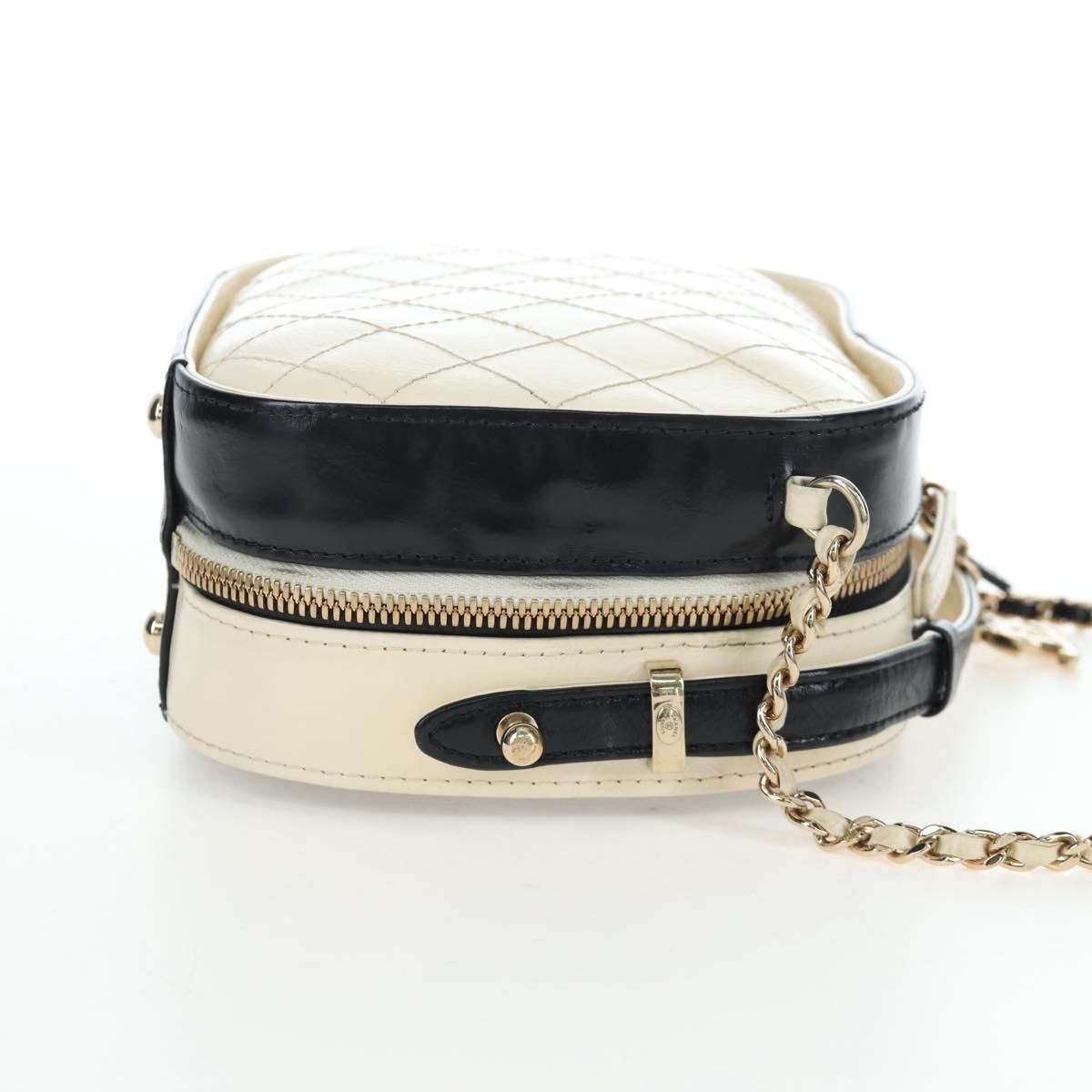 Small CC Quilted Crumpled Calfskin Vanity Case — view 4