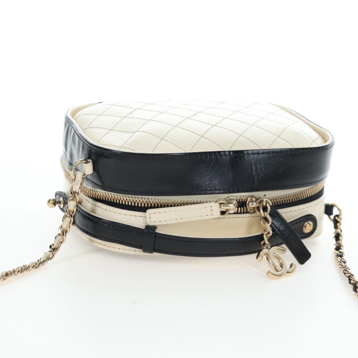 Small CC Quilted Crumpled Calfskin Vanity Case — view 6