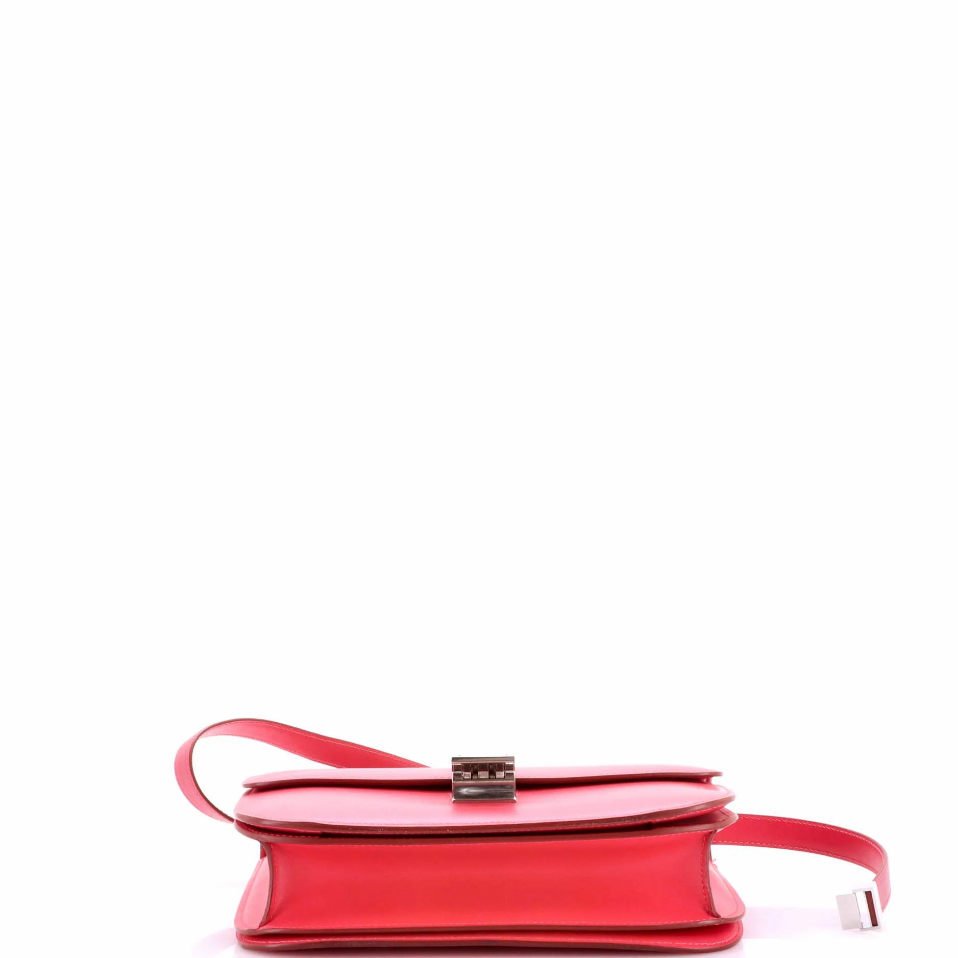 Classic Box Bag Smooth Leather Medium — view 4