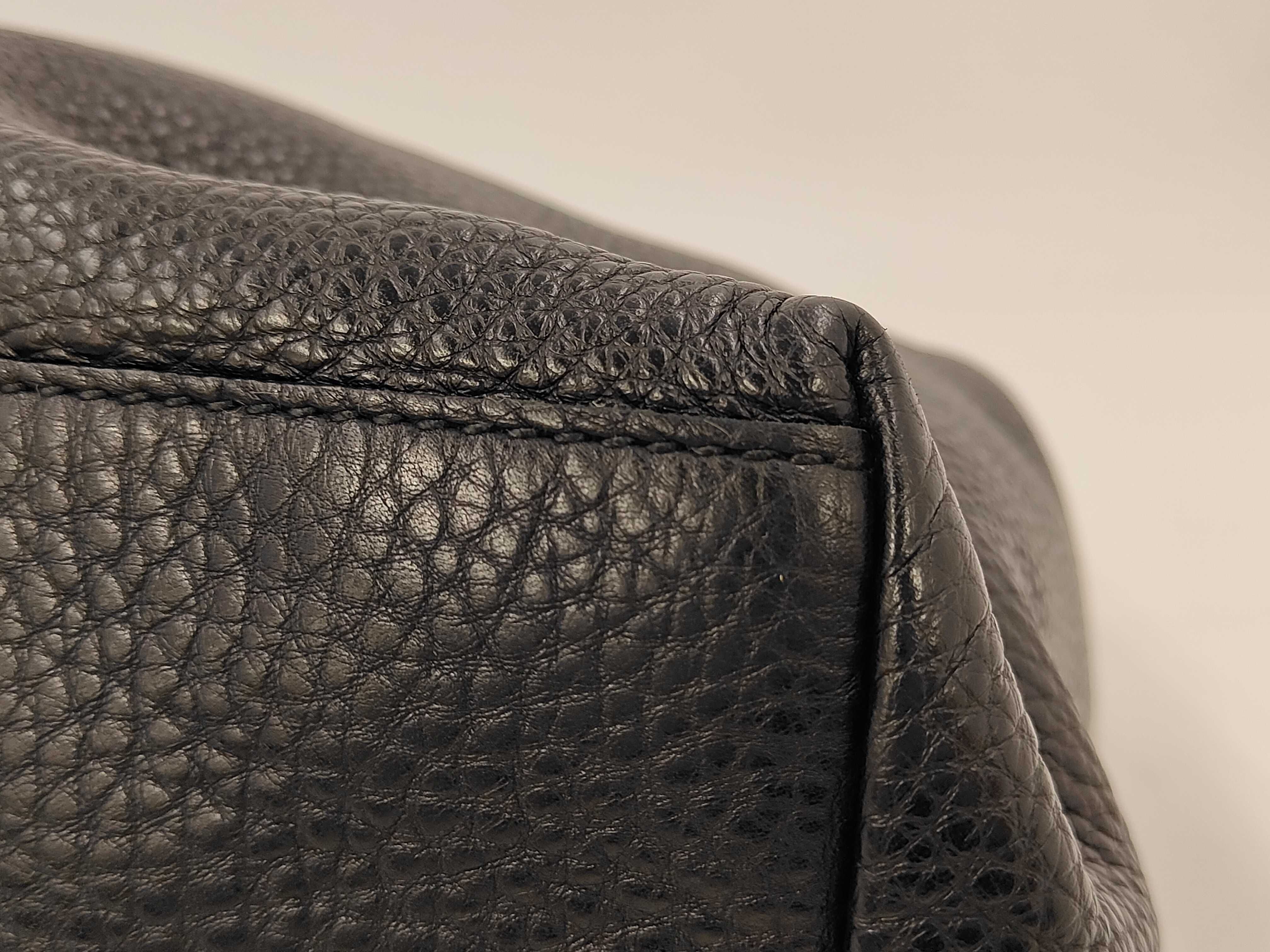 Soho Shoulder Bag Charm Shoulder Bag — view 7