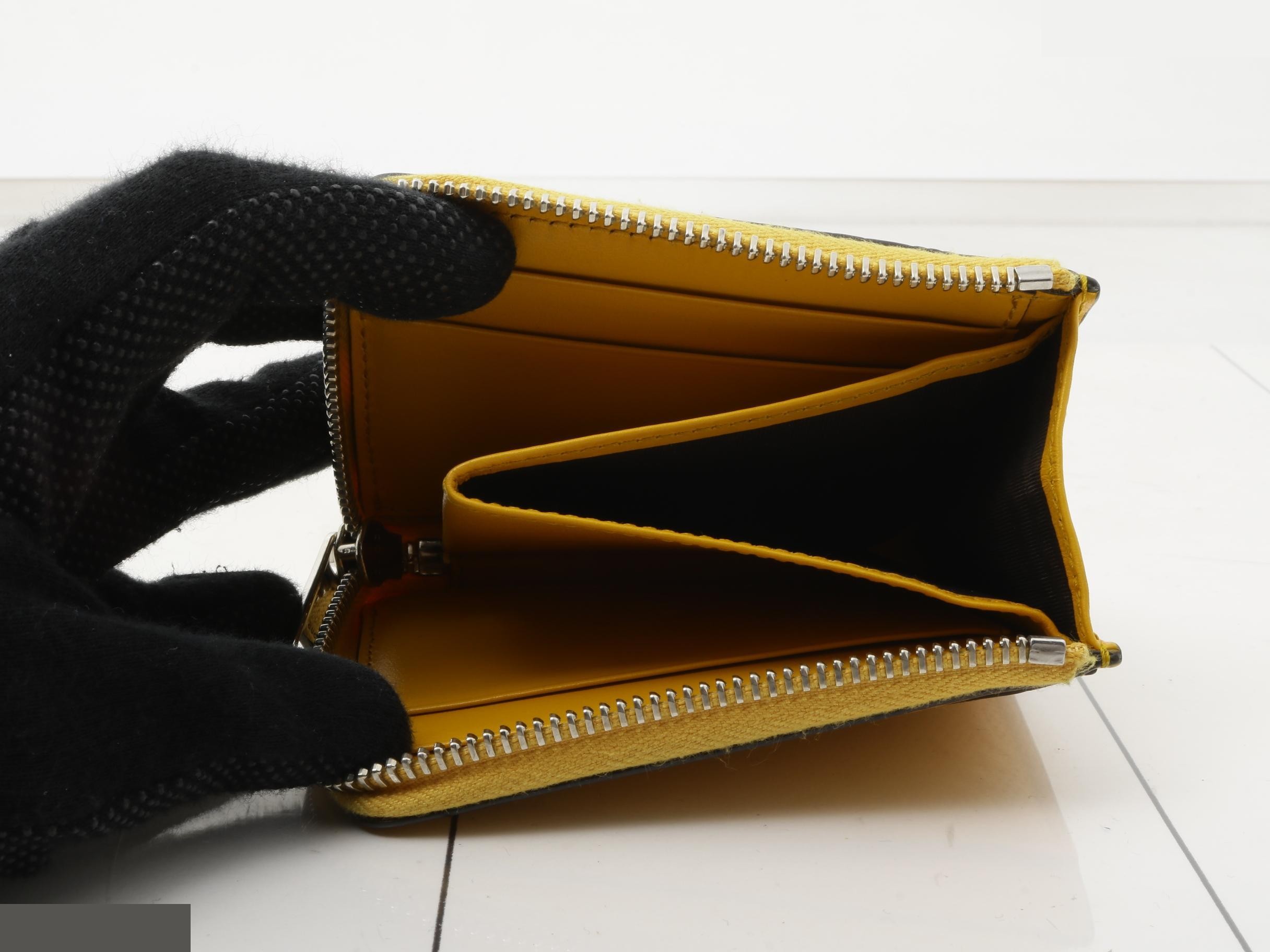 Compact zip leather, yellow — view 4