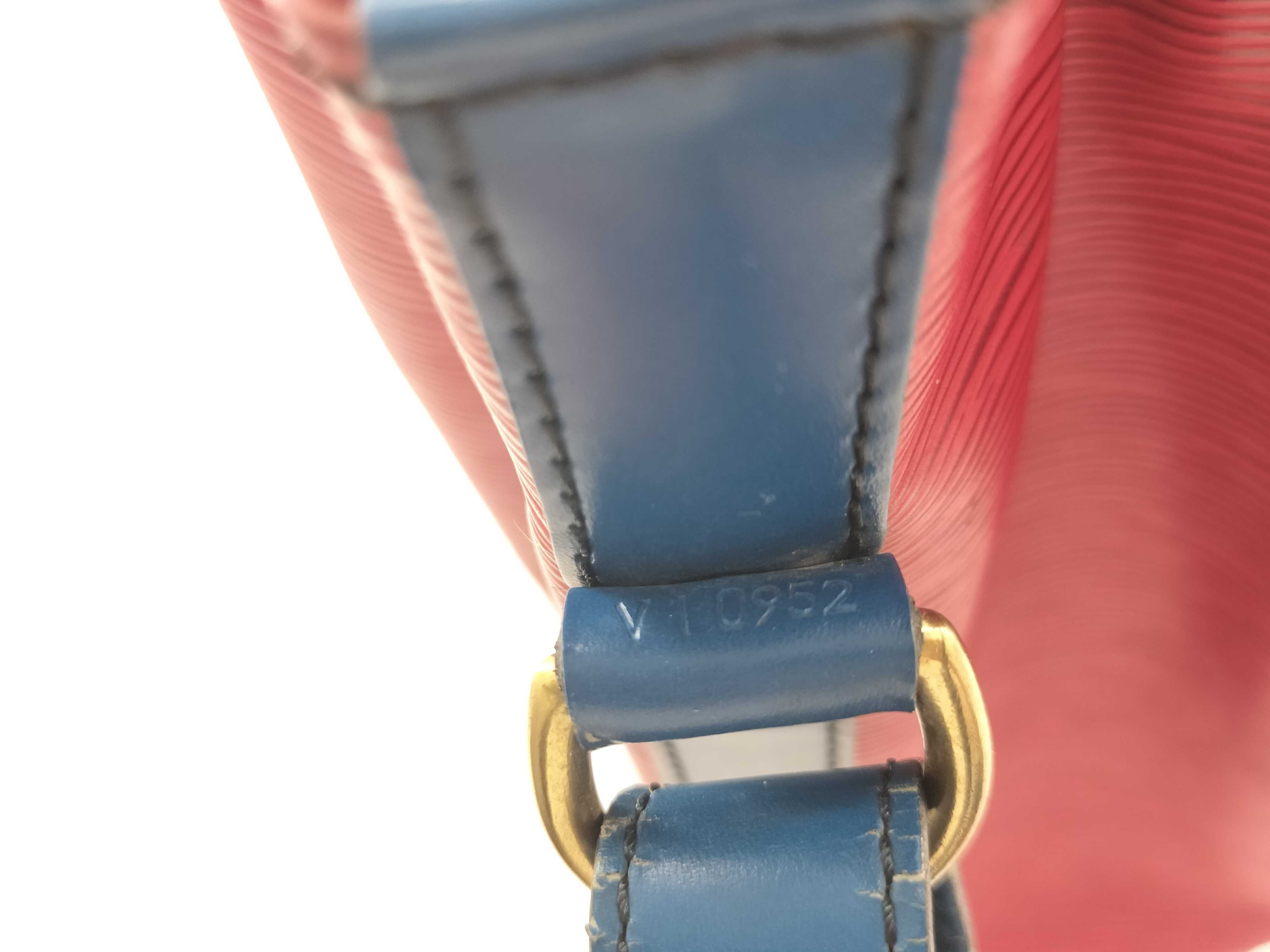 Epi Noé Tricolor Shoulder Bag — view 11
